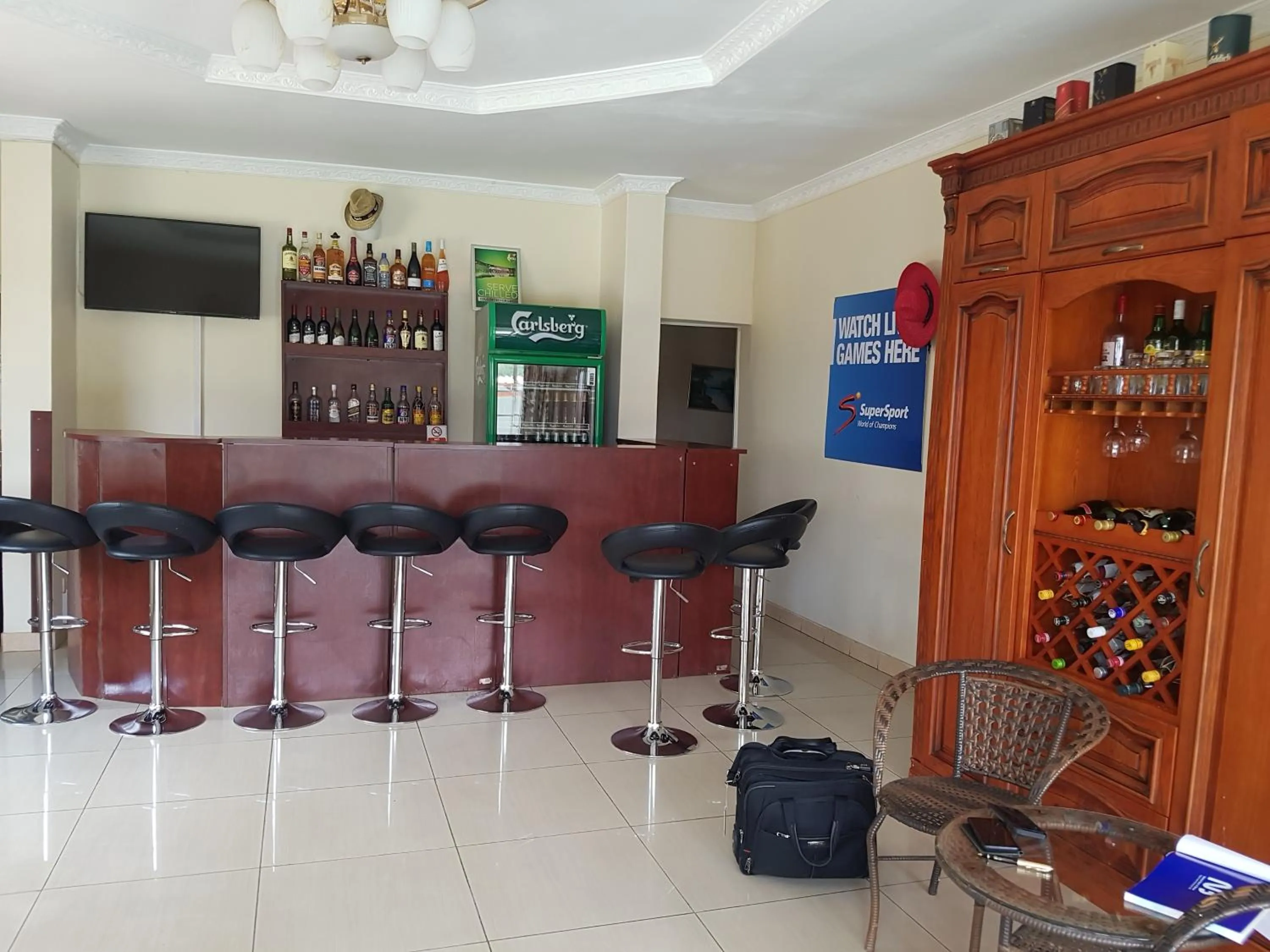 Lounge or bar in Top Lodge in Blantyre