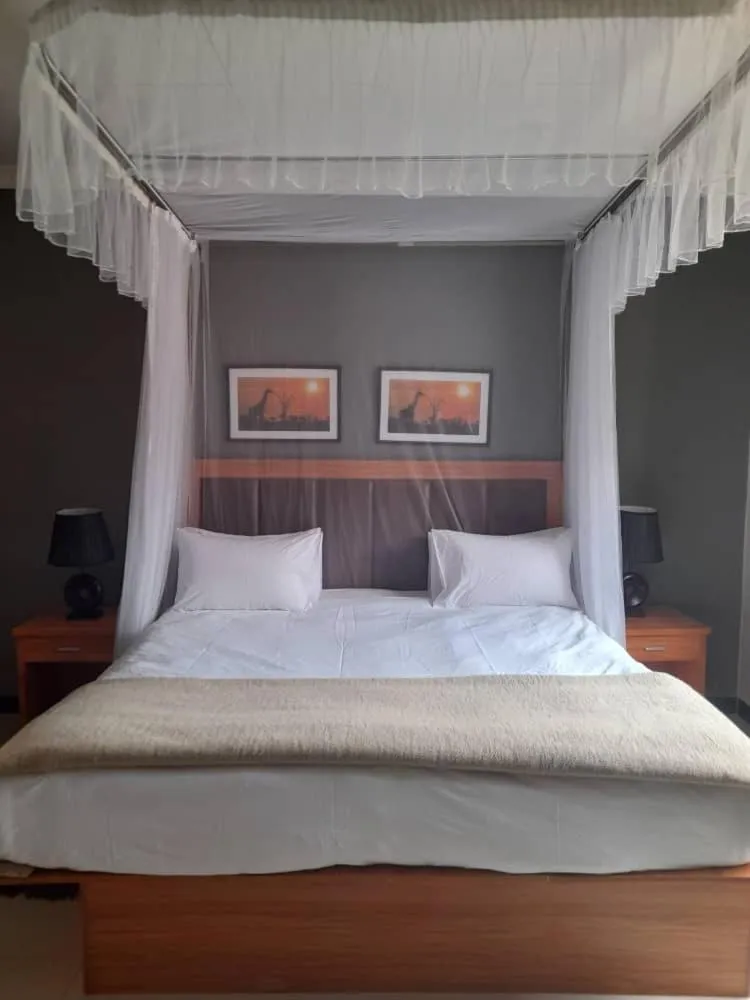 Bed in Top Lodge in Blantyre