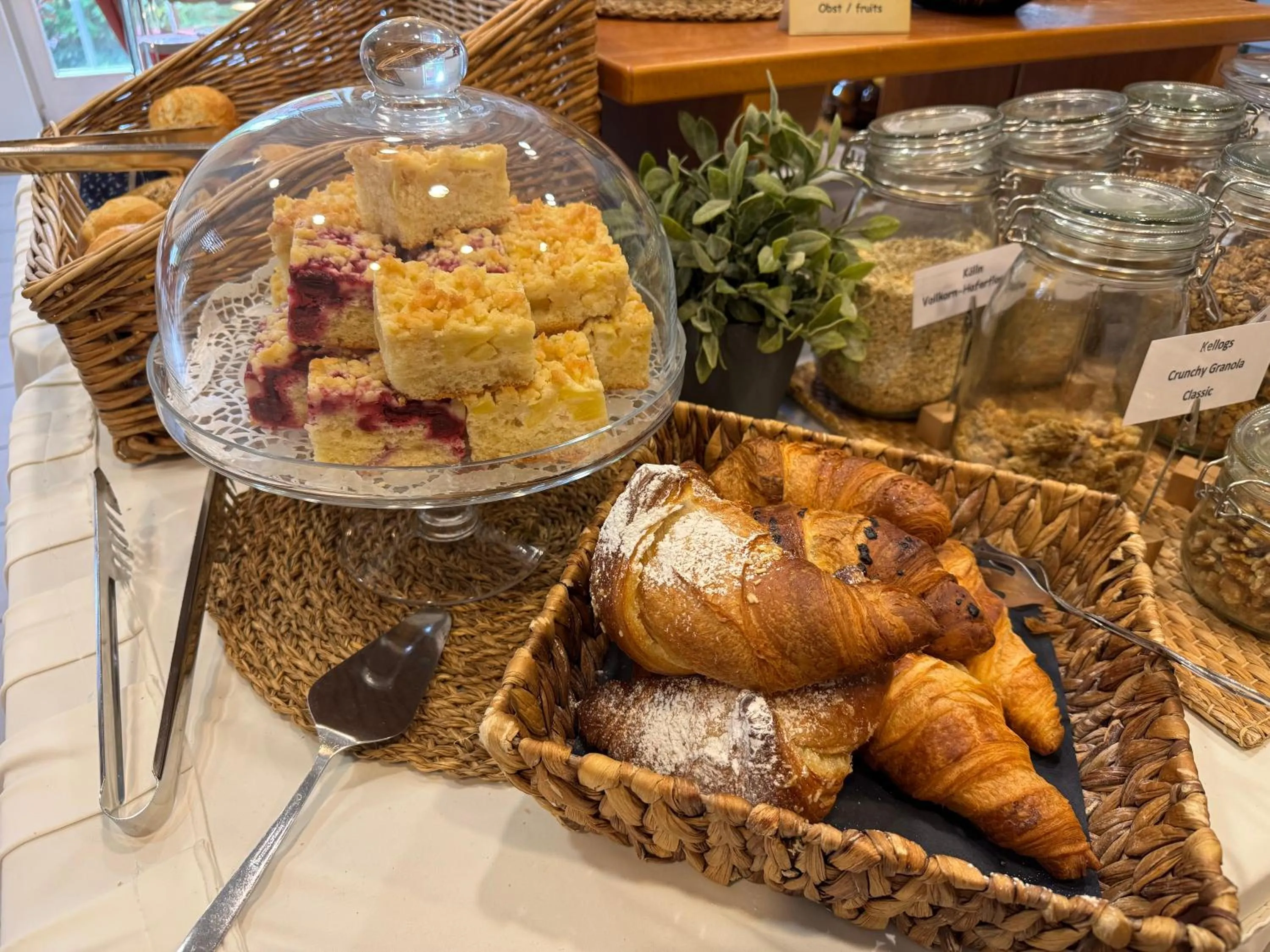 Breakfast in Hotel am Bergl