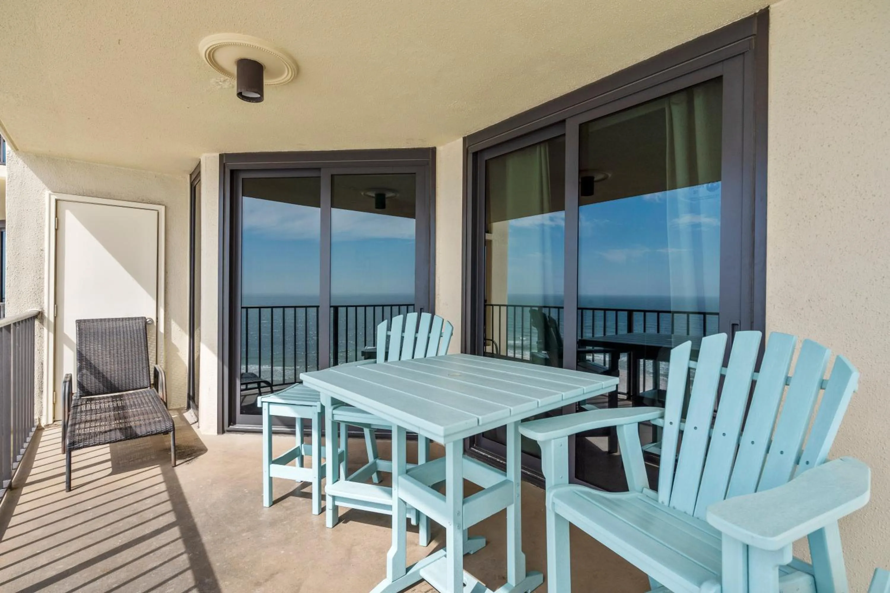 Phoenix III 3086 by Vacation Homes Collection