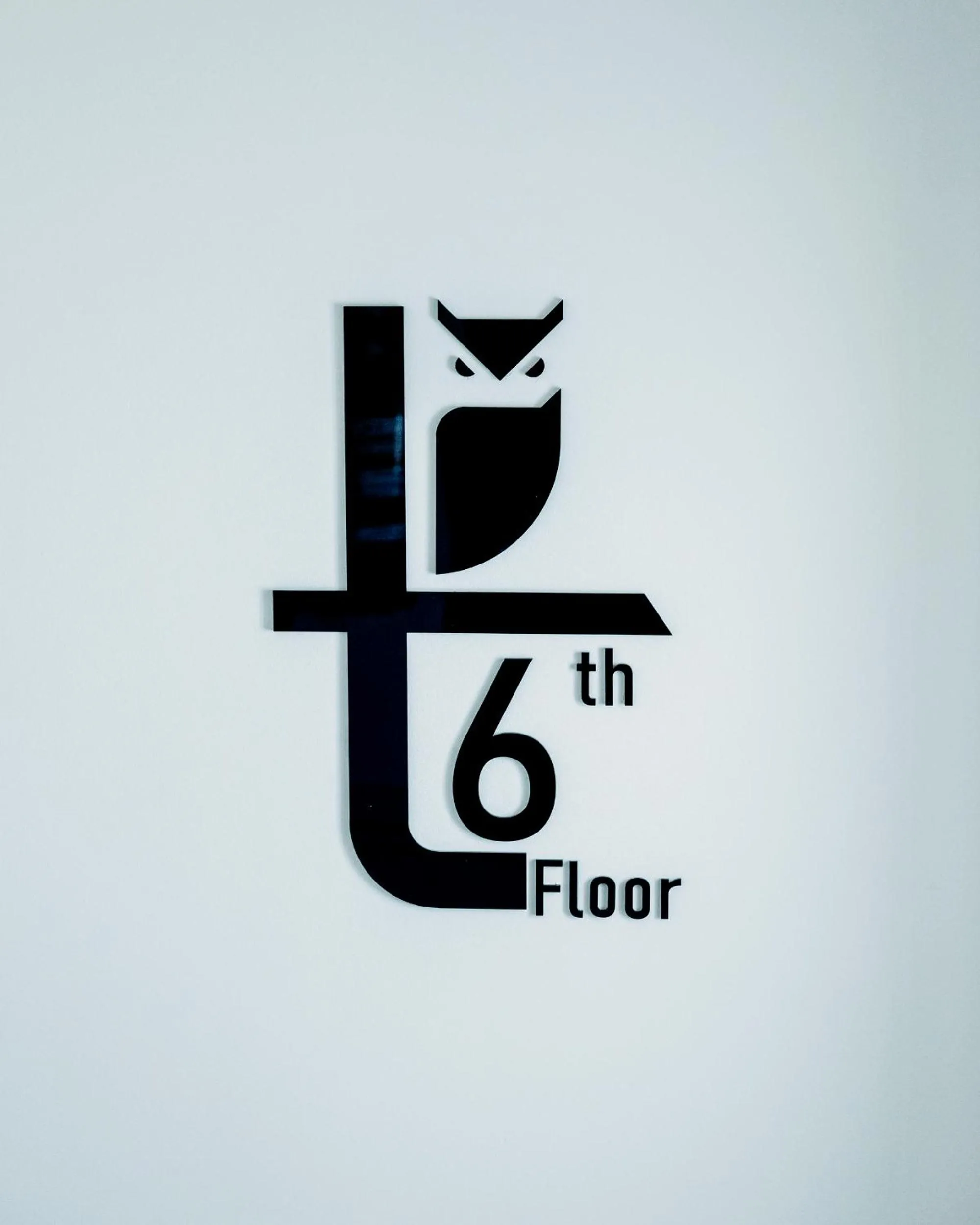 Facade/entrance in Tyto Alba Habitat