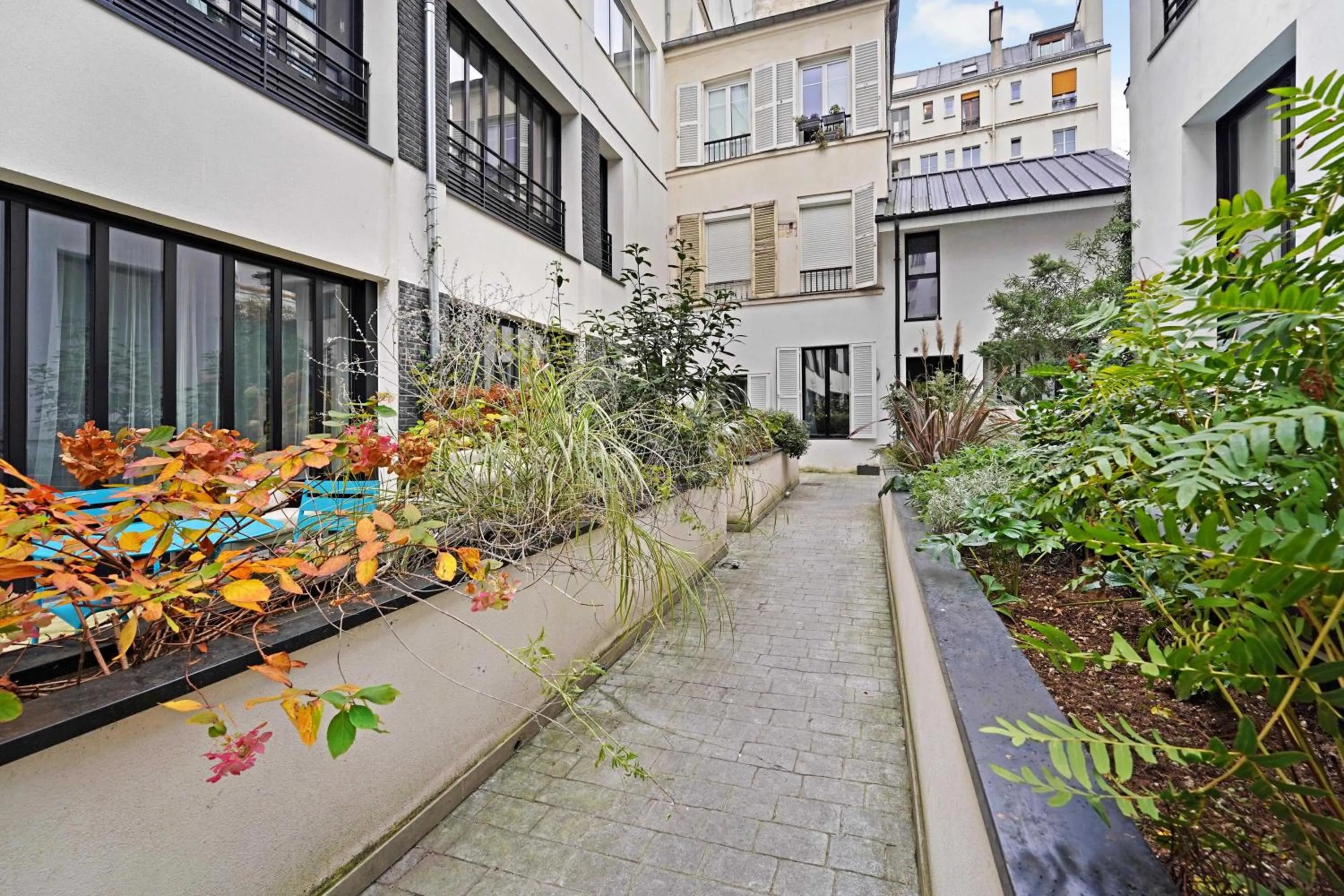 Property building in Classy studio - Marais Bastille
