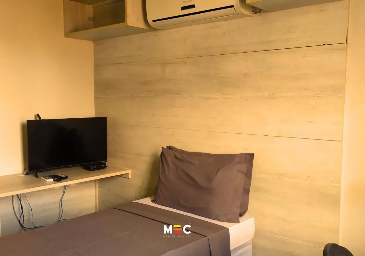 Single Room with Sea View in MEC Office Hostel
