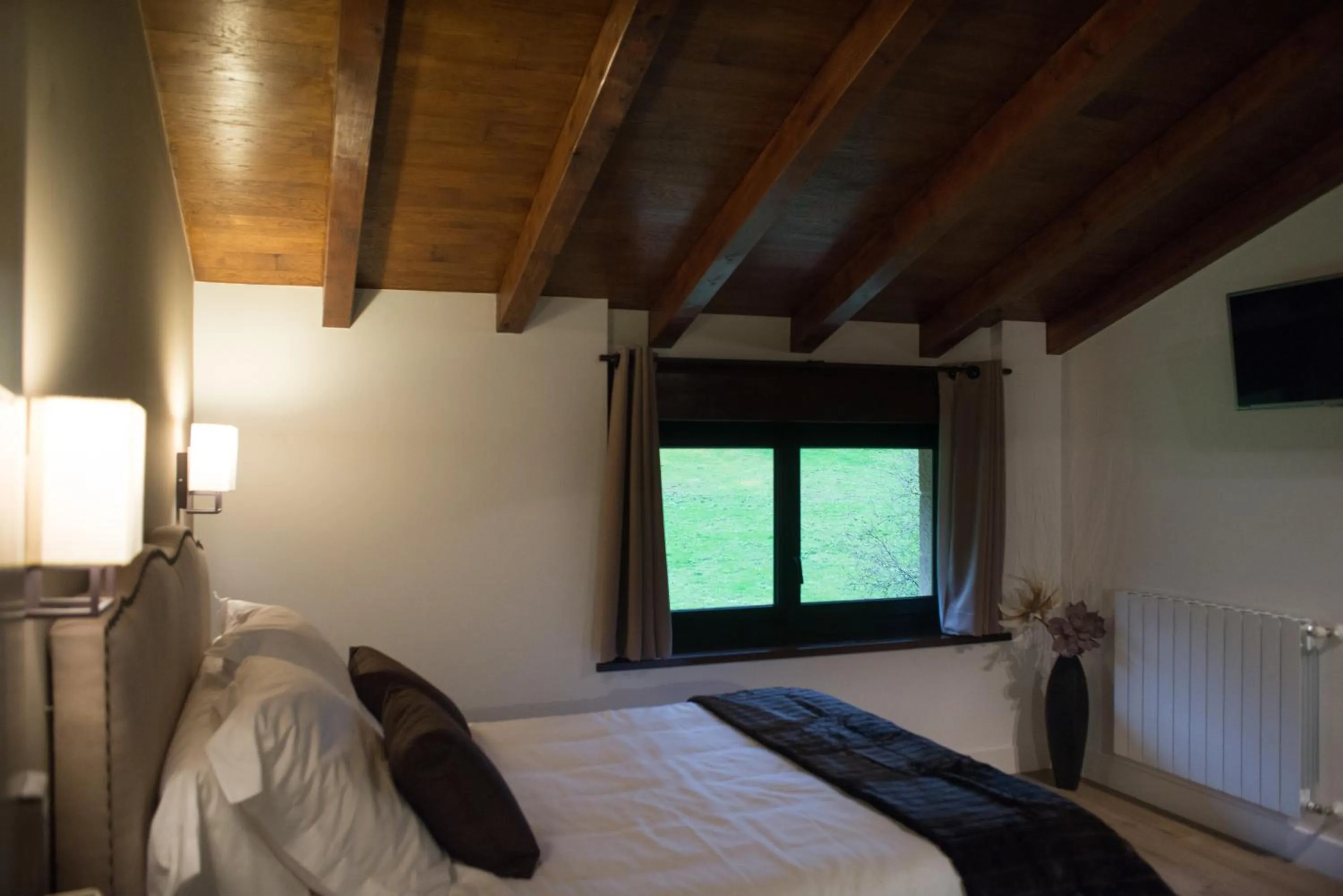 Bed in Osabarena Hotela