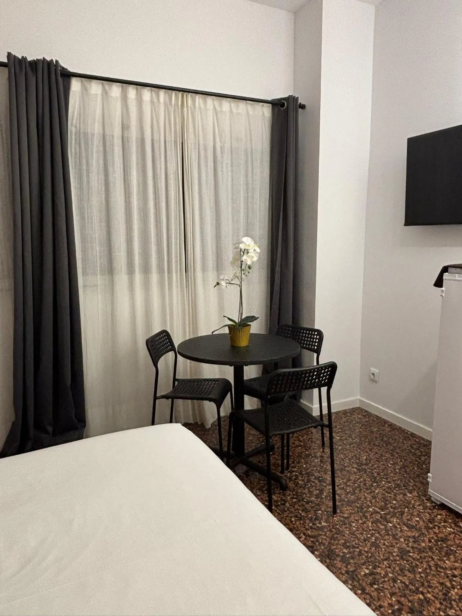 Bed in Apartahotel Espai Verd Benimaclet