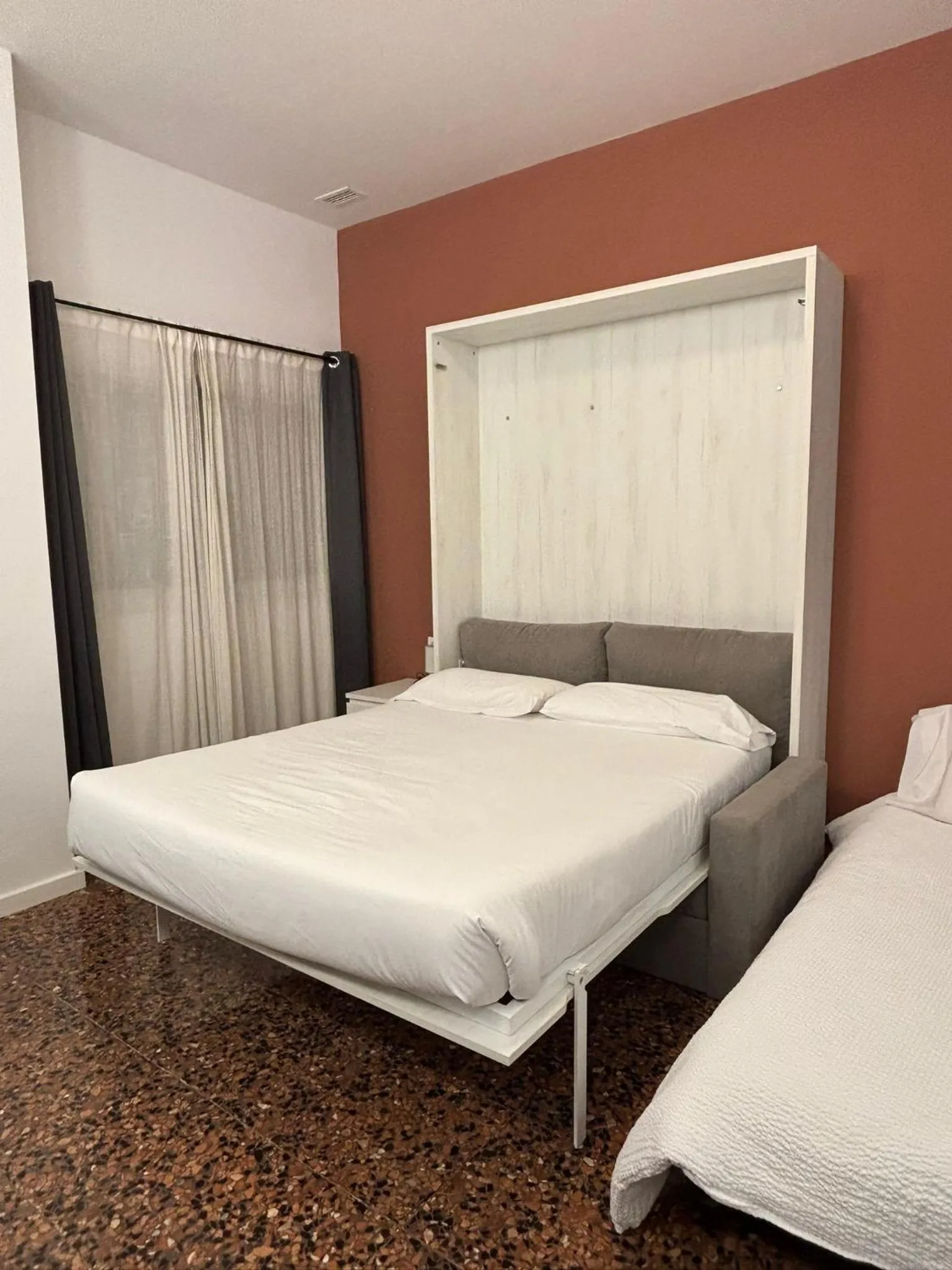 Bed in Apartahotel Espai Verd Benimaclet