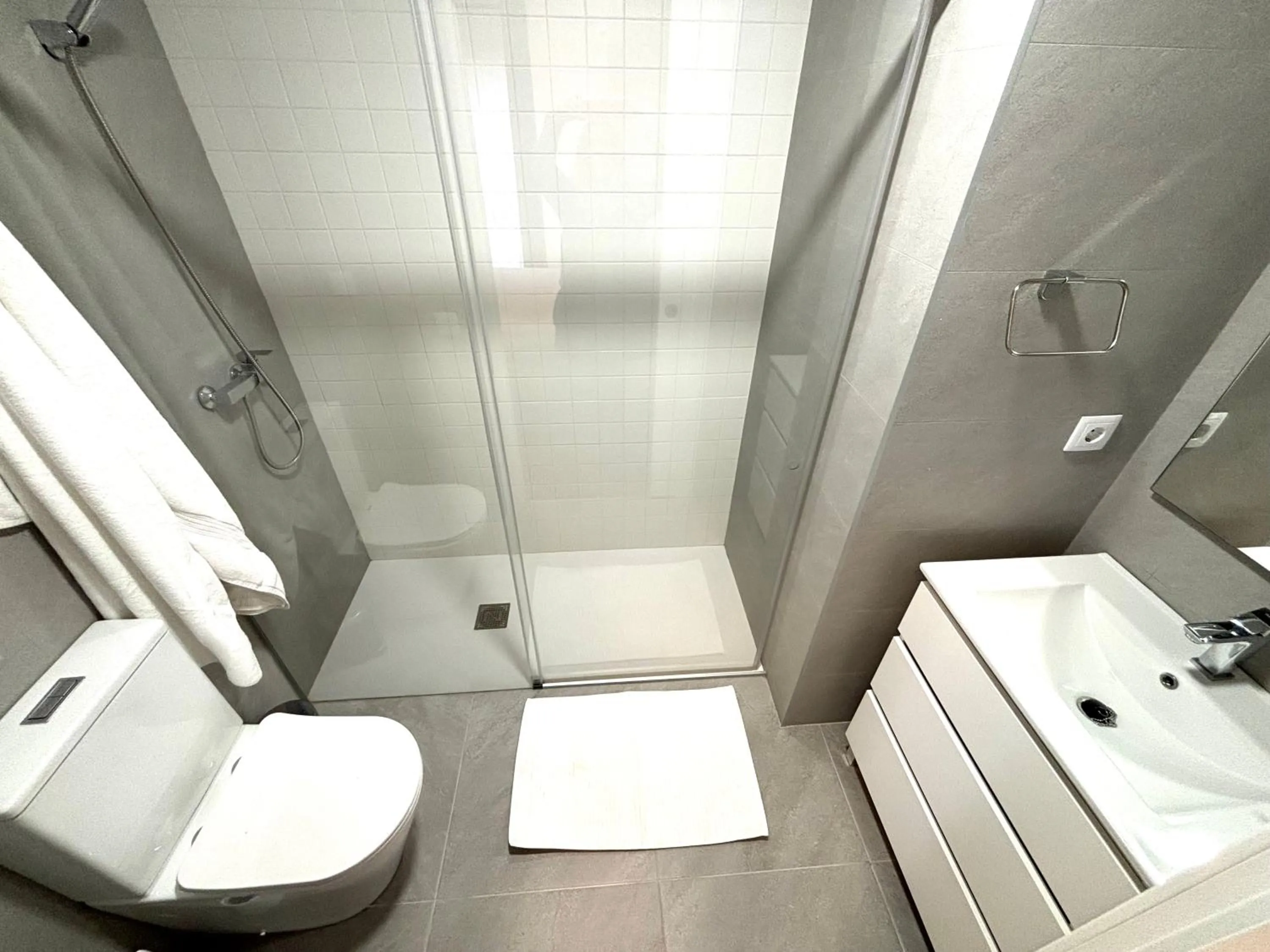 Bathroom in Apartahotel Espai Verd Benimaclet