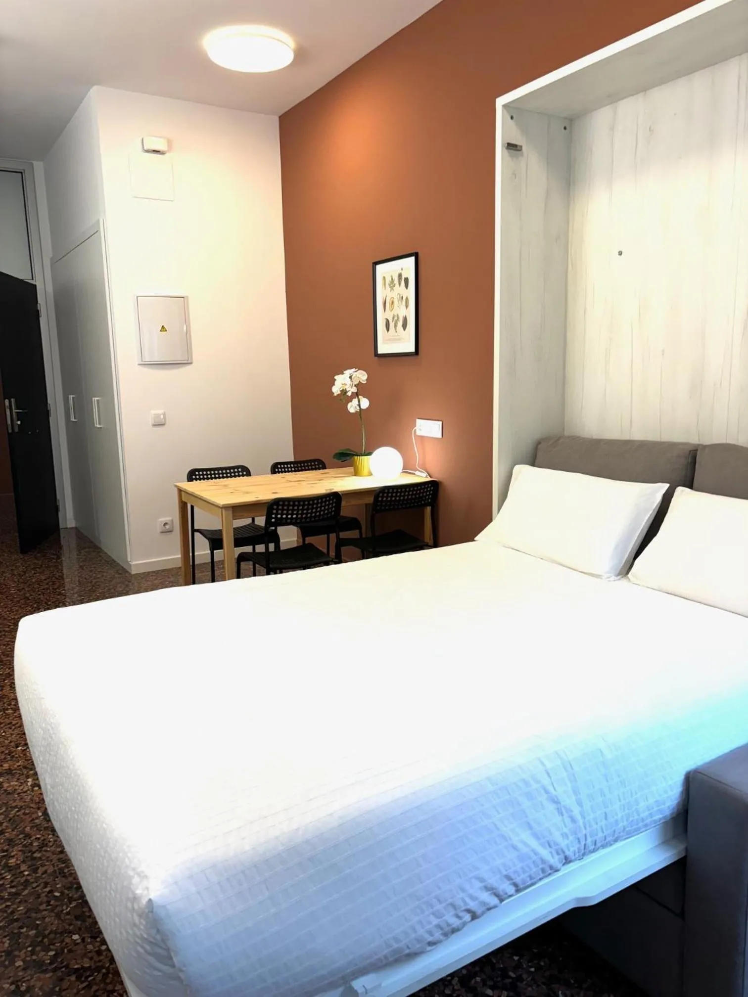 Bed in Apartahotel Espai Verd Benimaclet