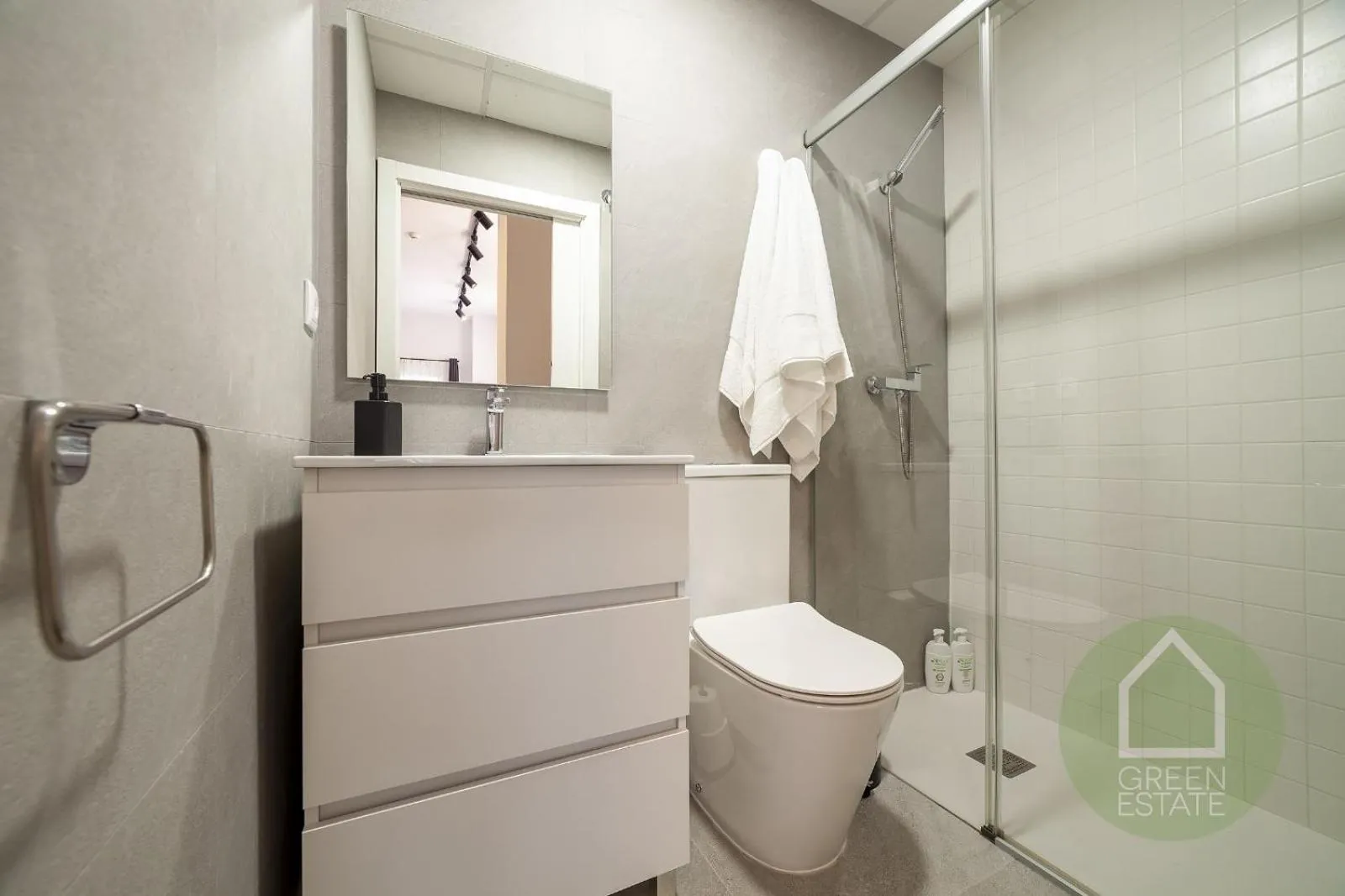 Bathroom in Apartahotel Espai Verd Benimaclet