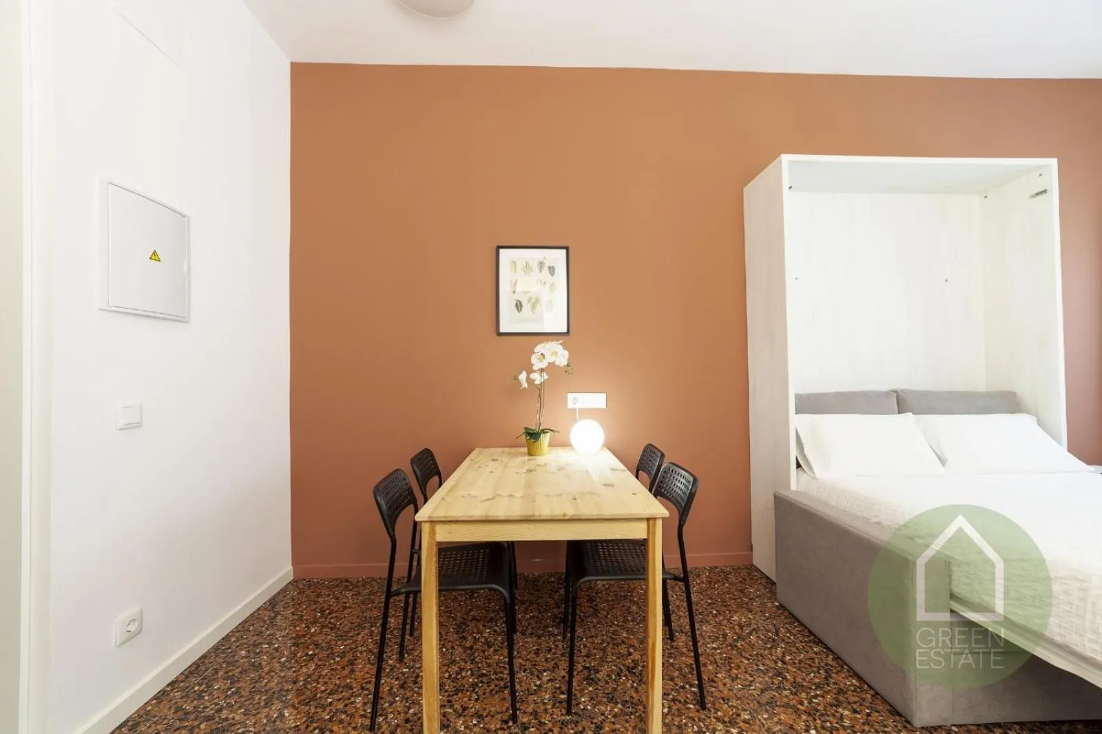 Bedroom, Bed in Apartahotel Espai Verd Benimaclet