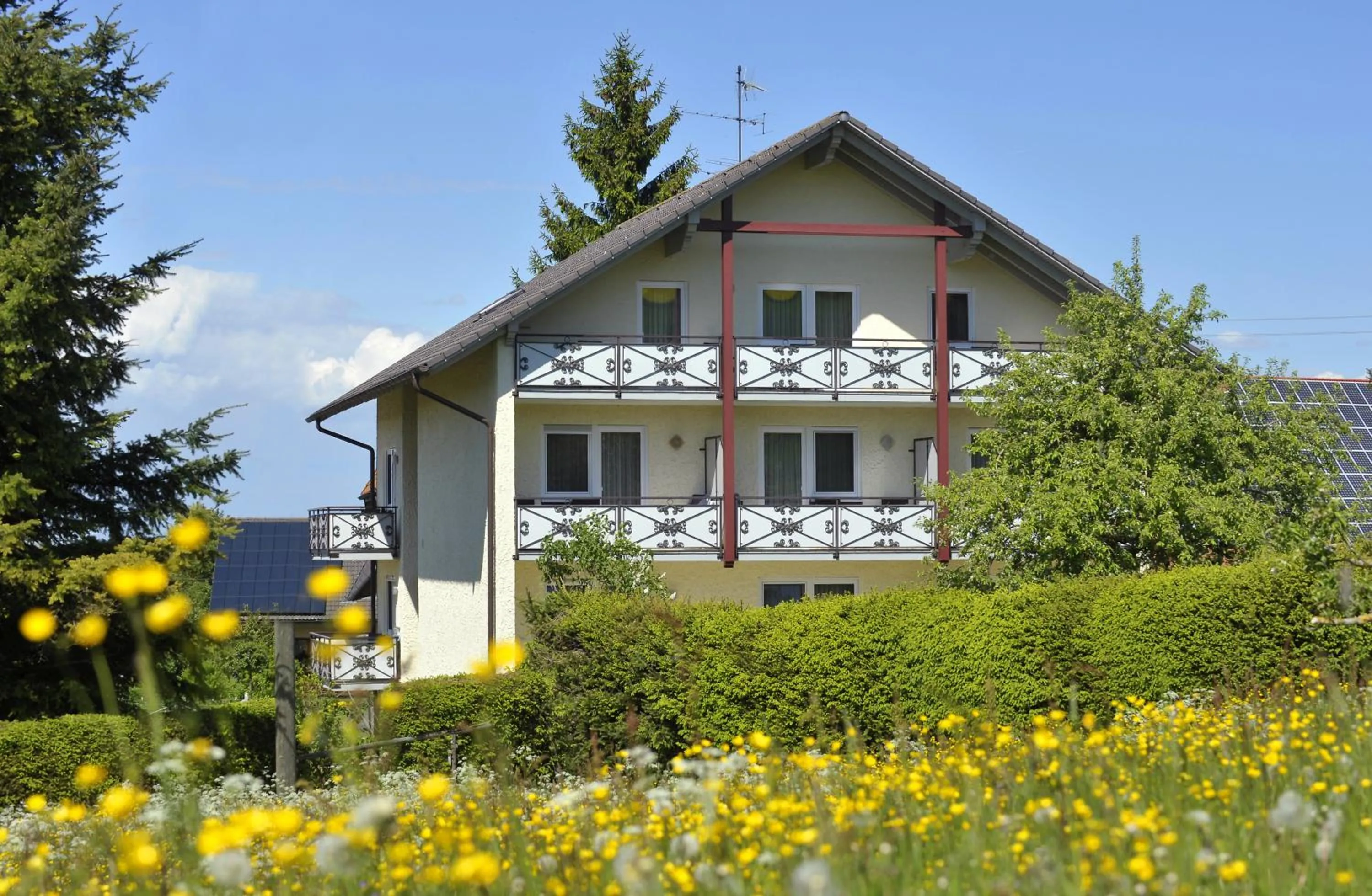 Facade/entrance in Pension Fohrenberg