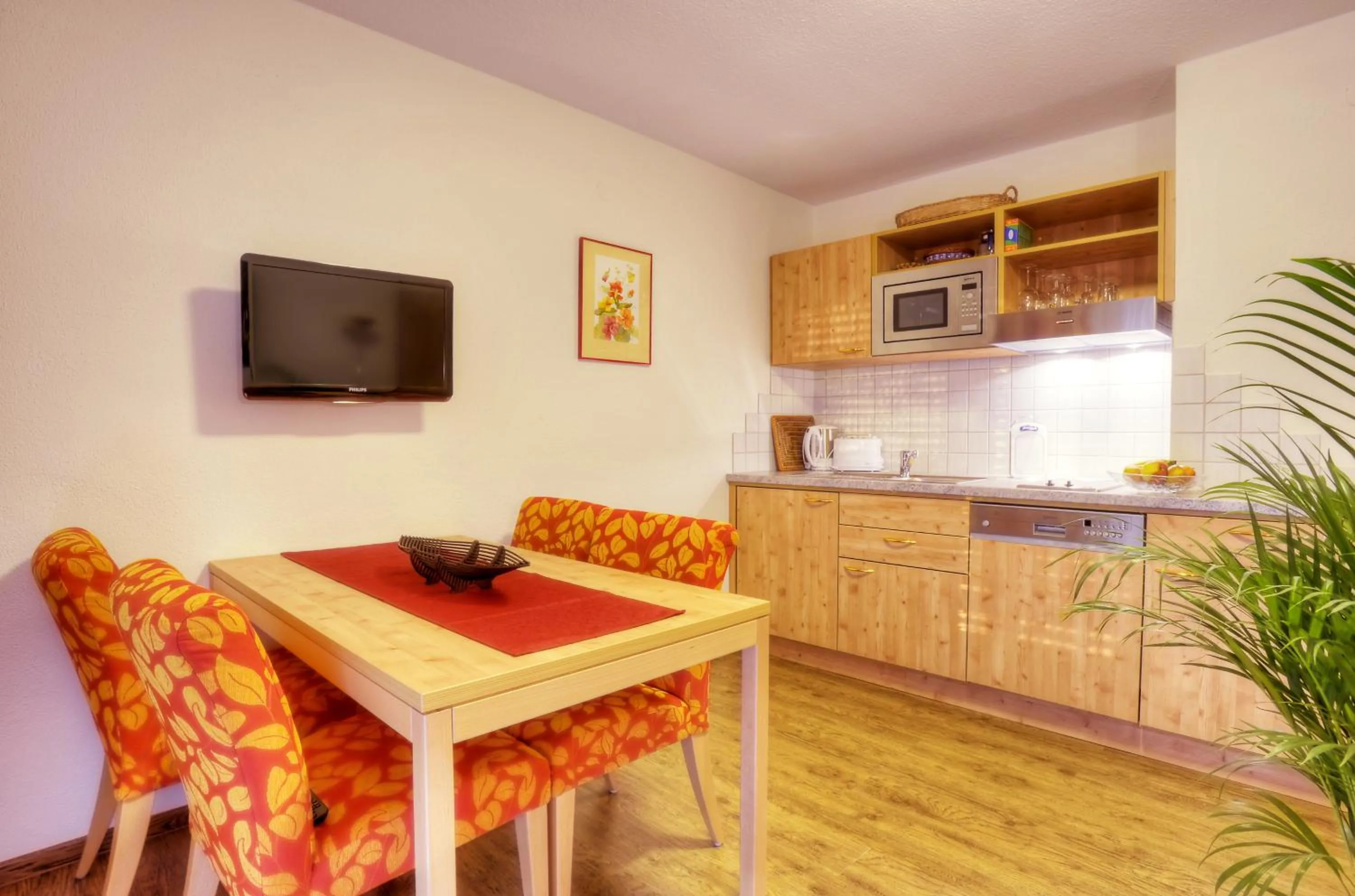 Kitchen or kitchenette in Pension Fohrenberg