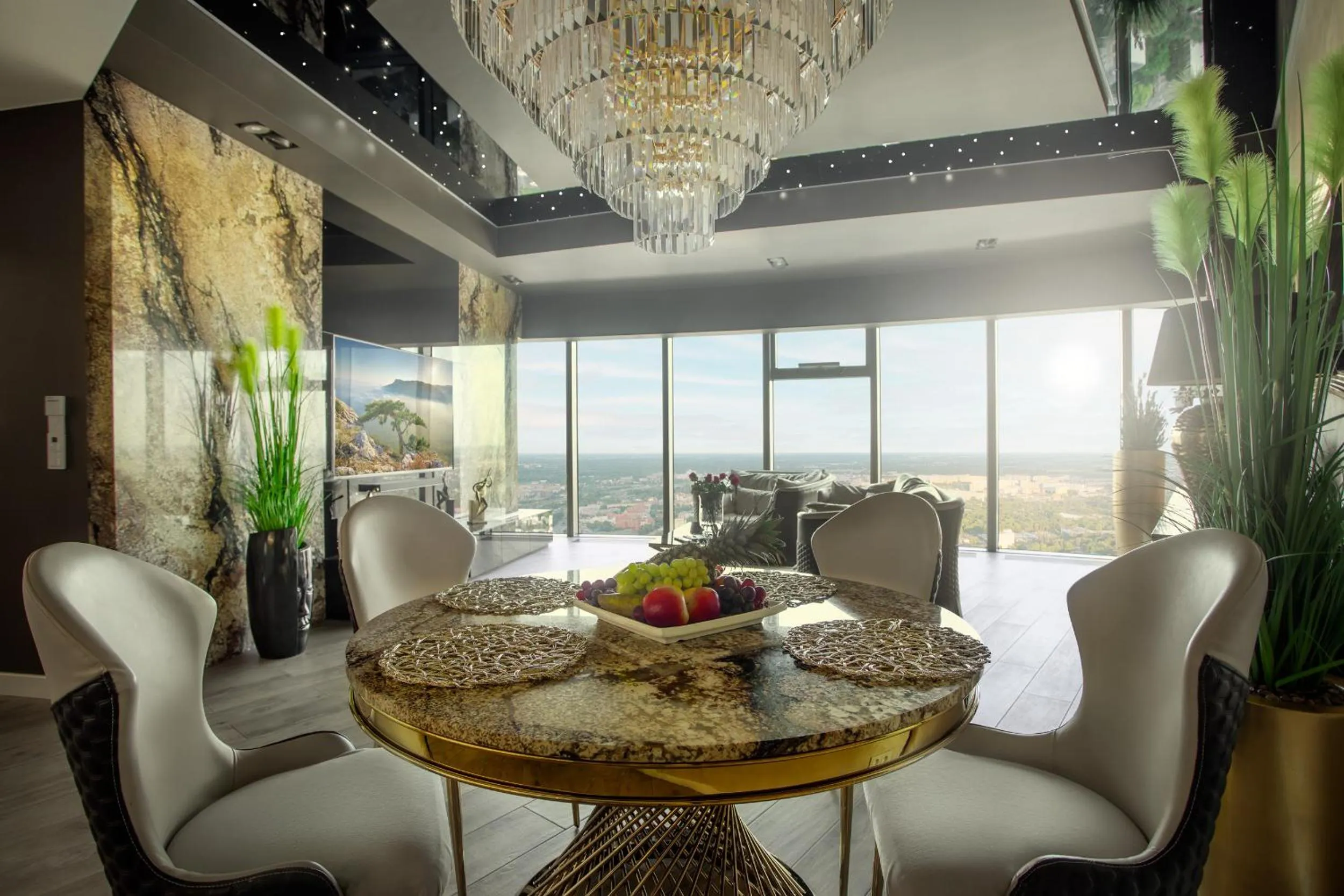 Presidential Suite with Two Bedrooms in Apartamenty Sky Tower z Jakuzzi Przy Oknie