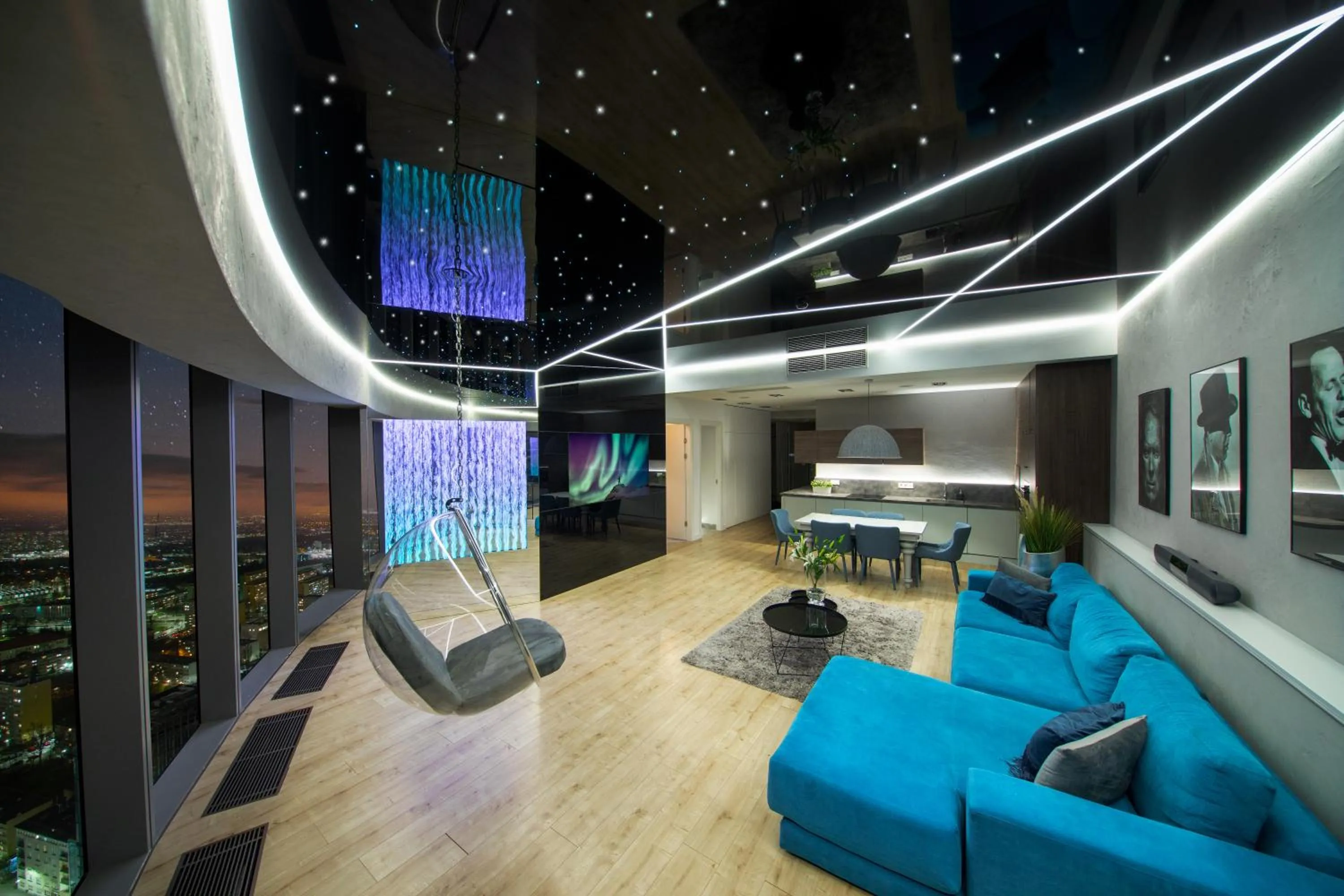 TV and multimedia in Apartamenty Sky Tower z Jakuzzi Przy Oknie