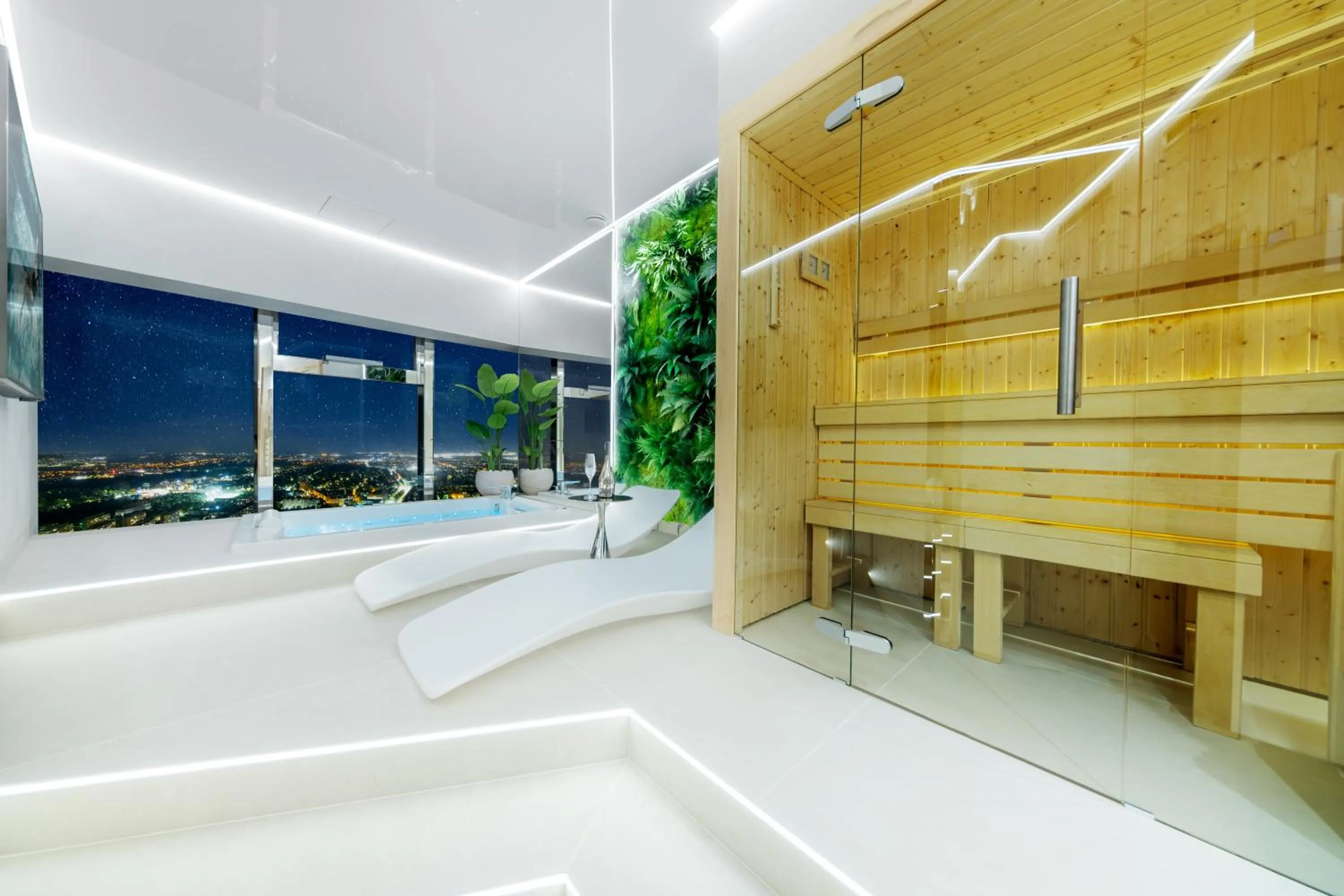 Hot Tub in Apartamenty Sky Tower z Jakuzzi Przy Oknie