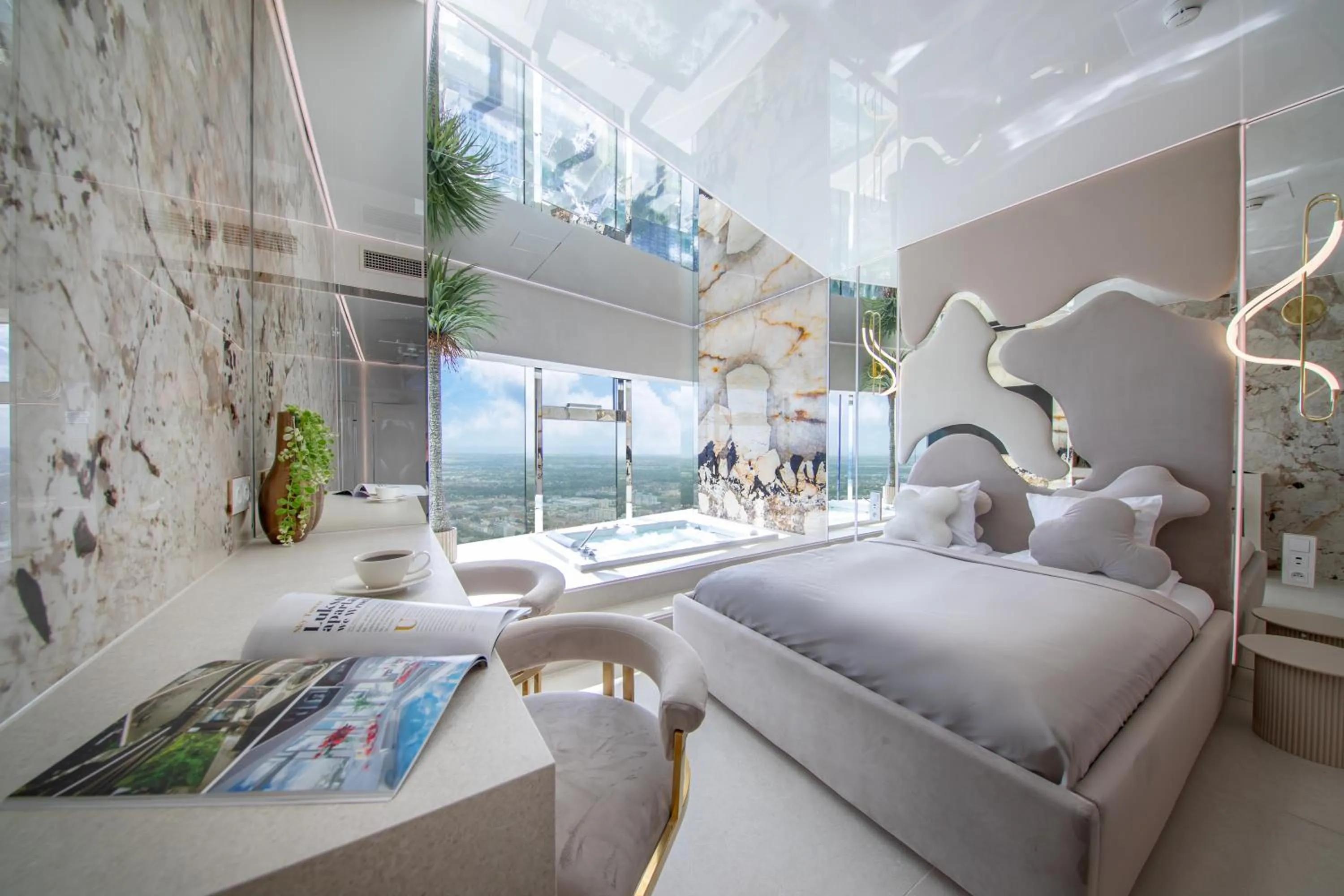 Bed in Apartamenty Sky Tower z Jakuzzi Przy Oknie