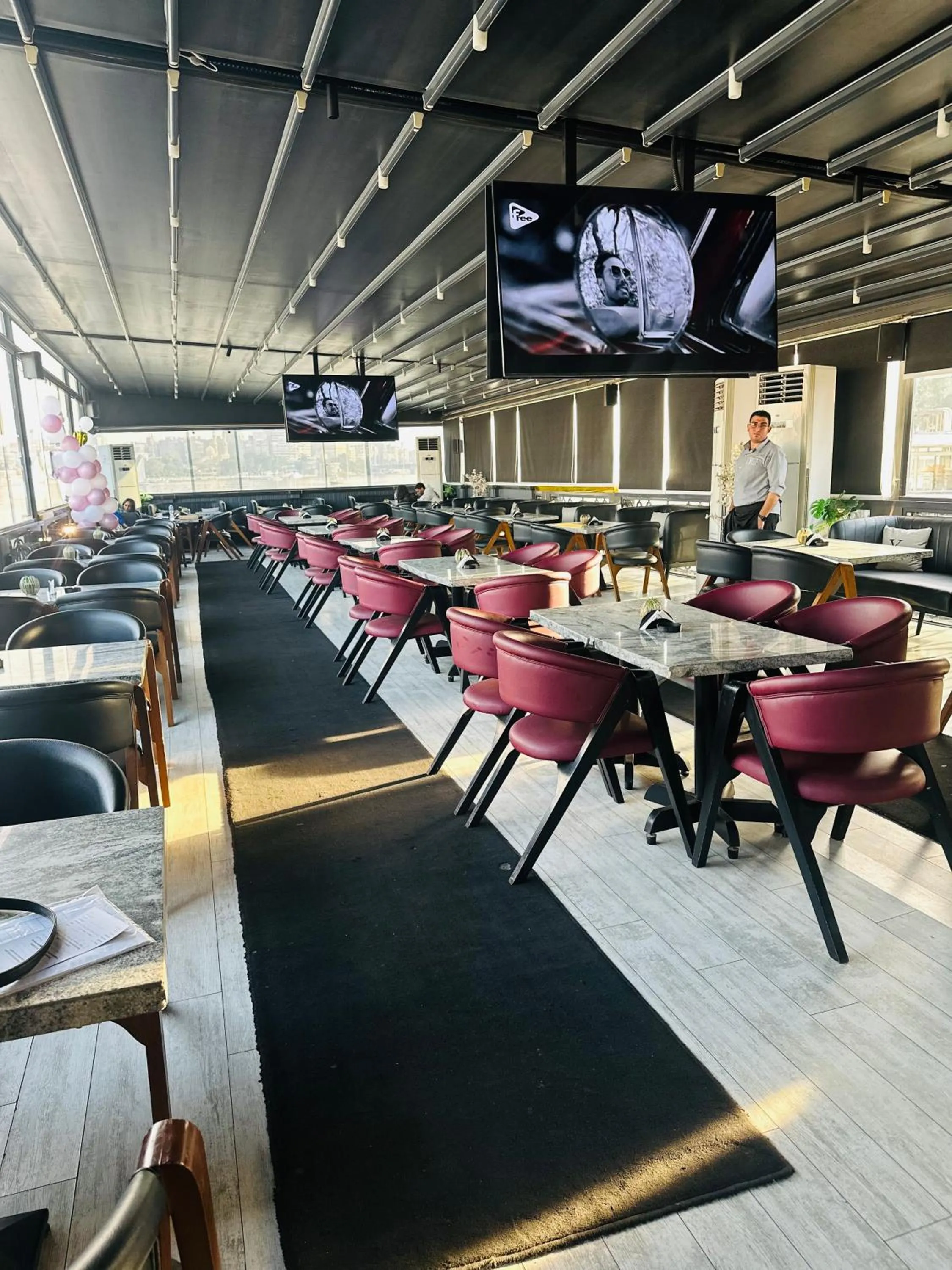 Restaurant/places to eat in YOU Nile View Hotel