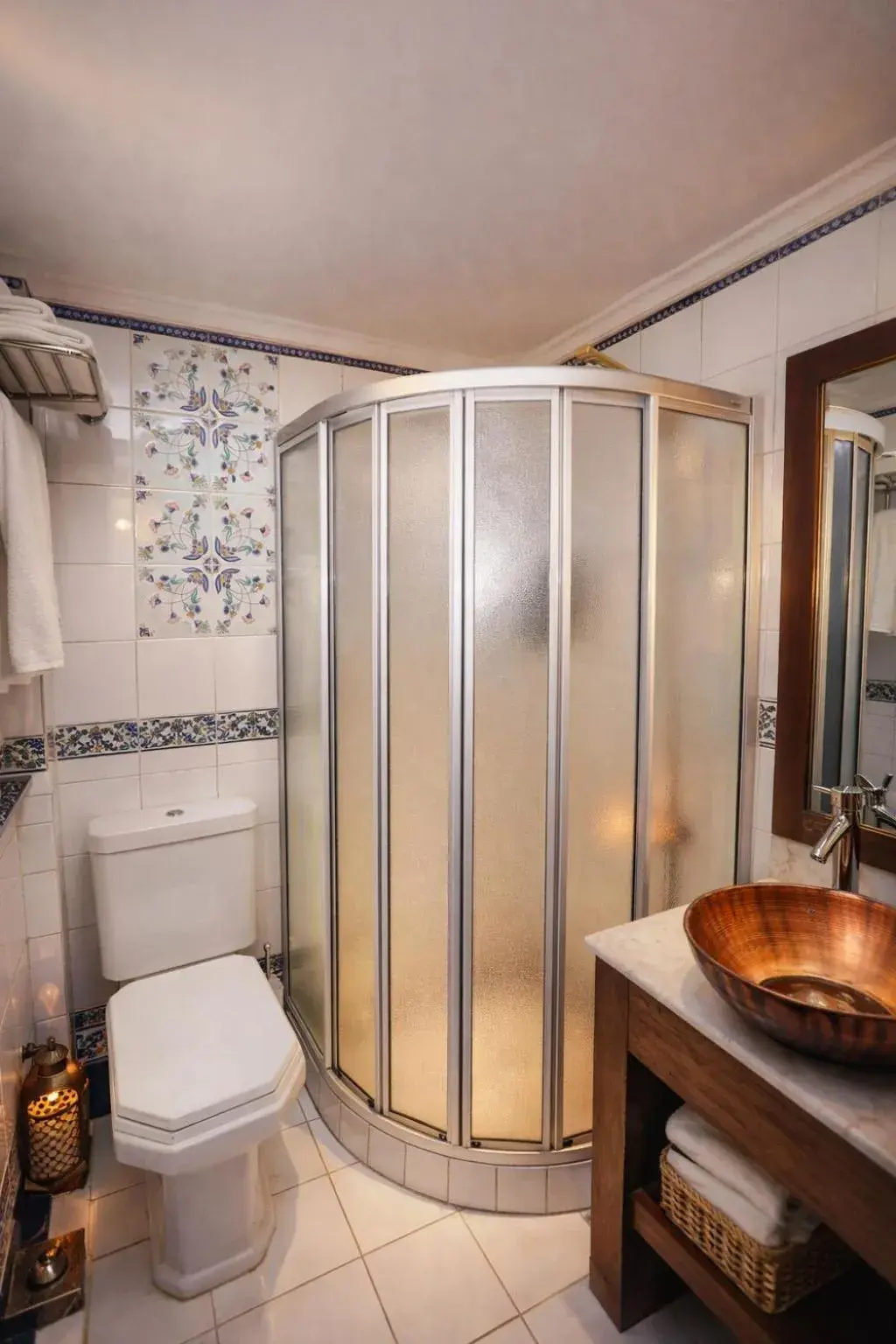 Deluxe Double or Twin Room with River View in YOU Nile View Hotel Deluxe Double or Twin Room with River View in YOU Nile View Hotel