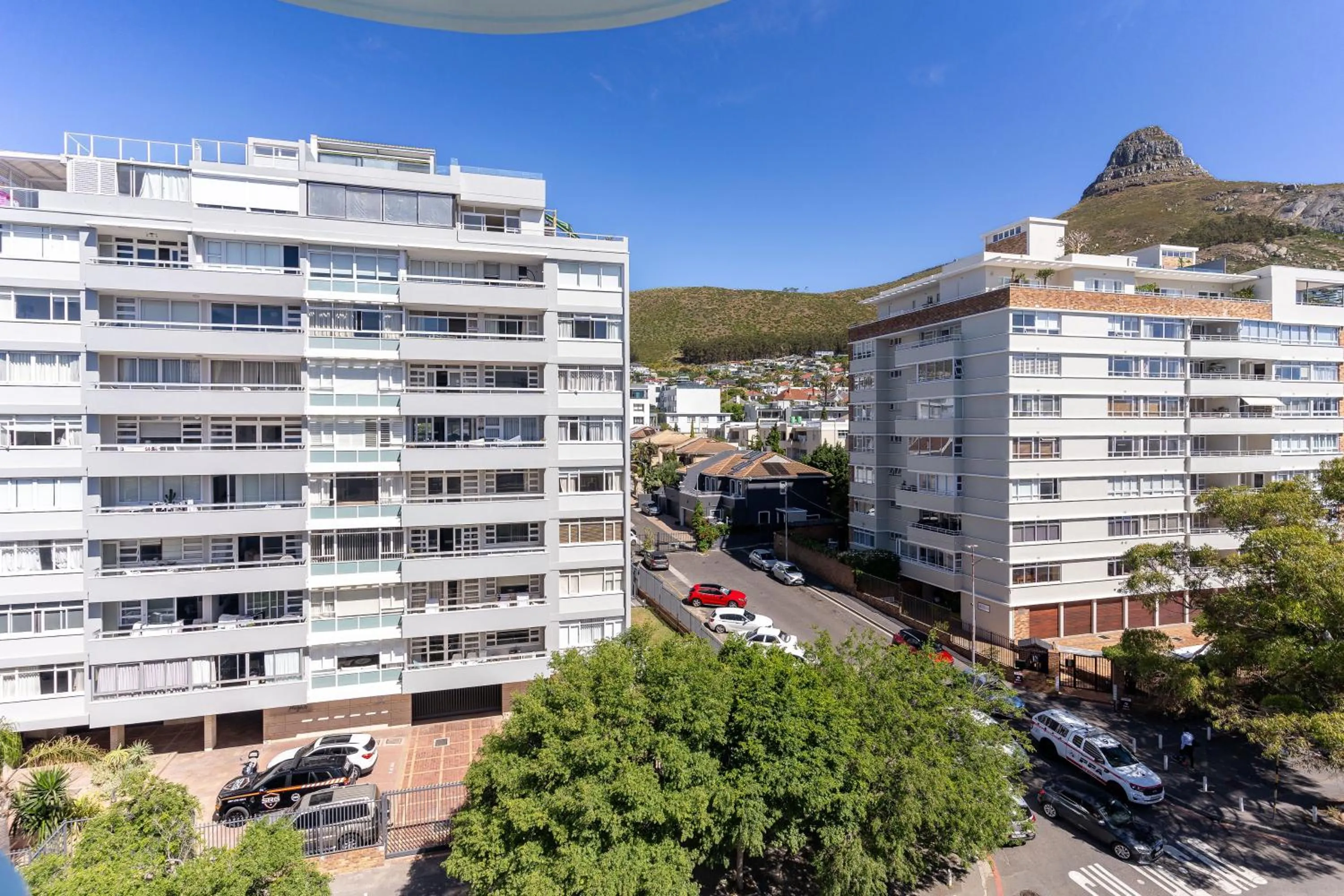 Neighbourhood in The Tropicana Hotel