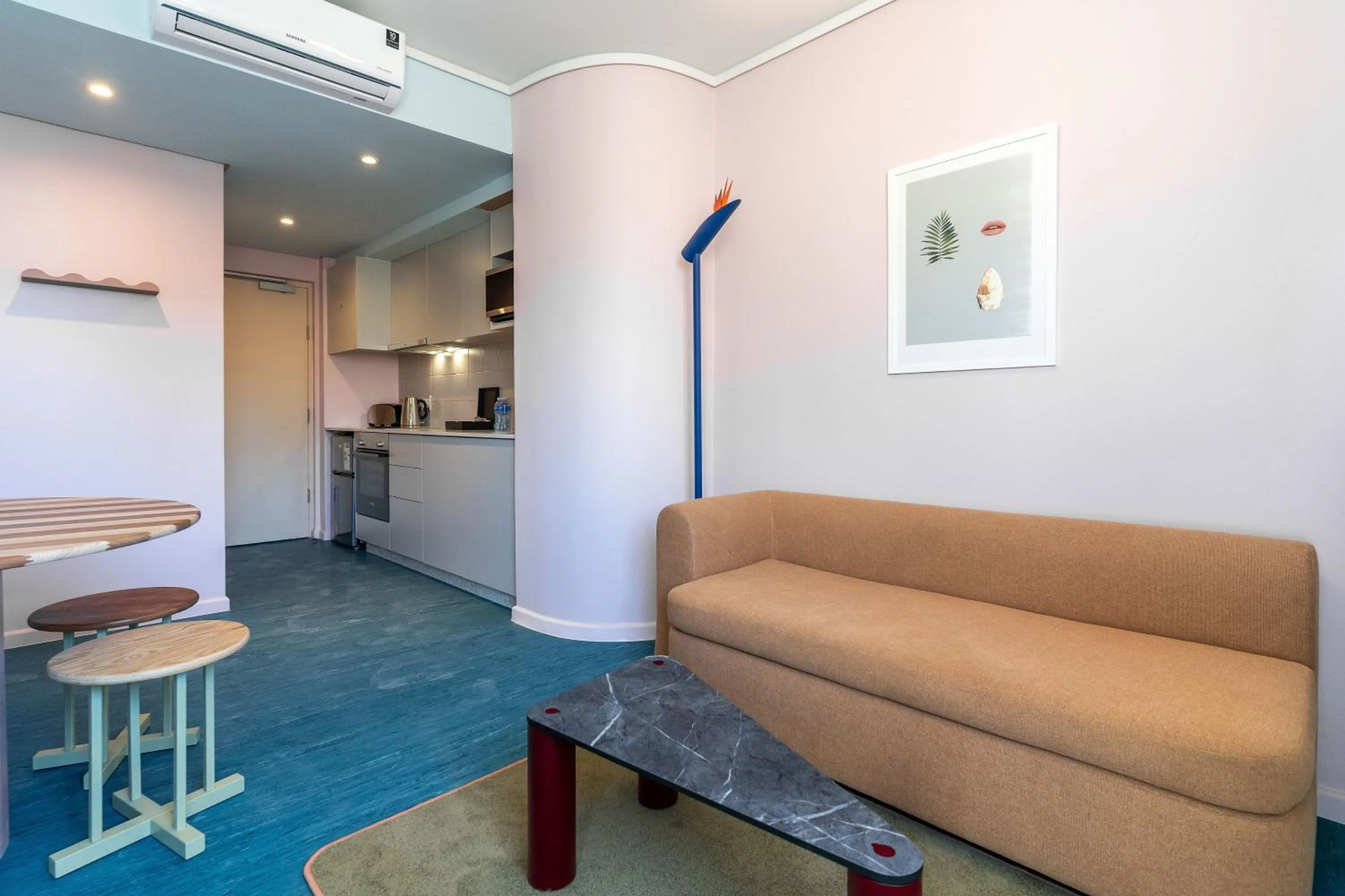 Kitchen or kitchenette in The Tropicana Hotel