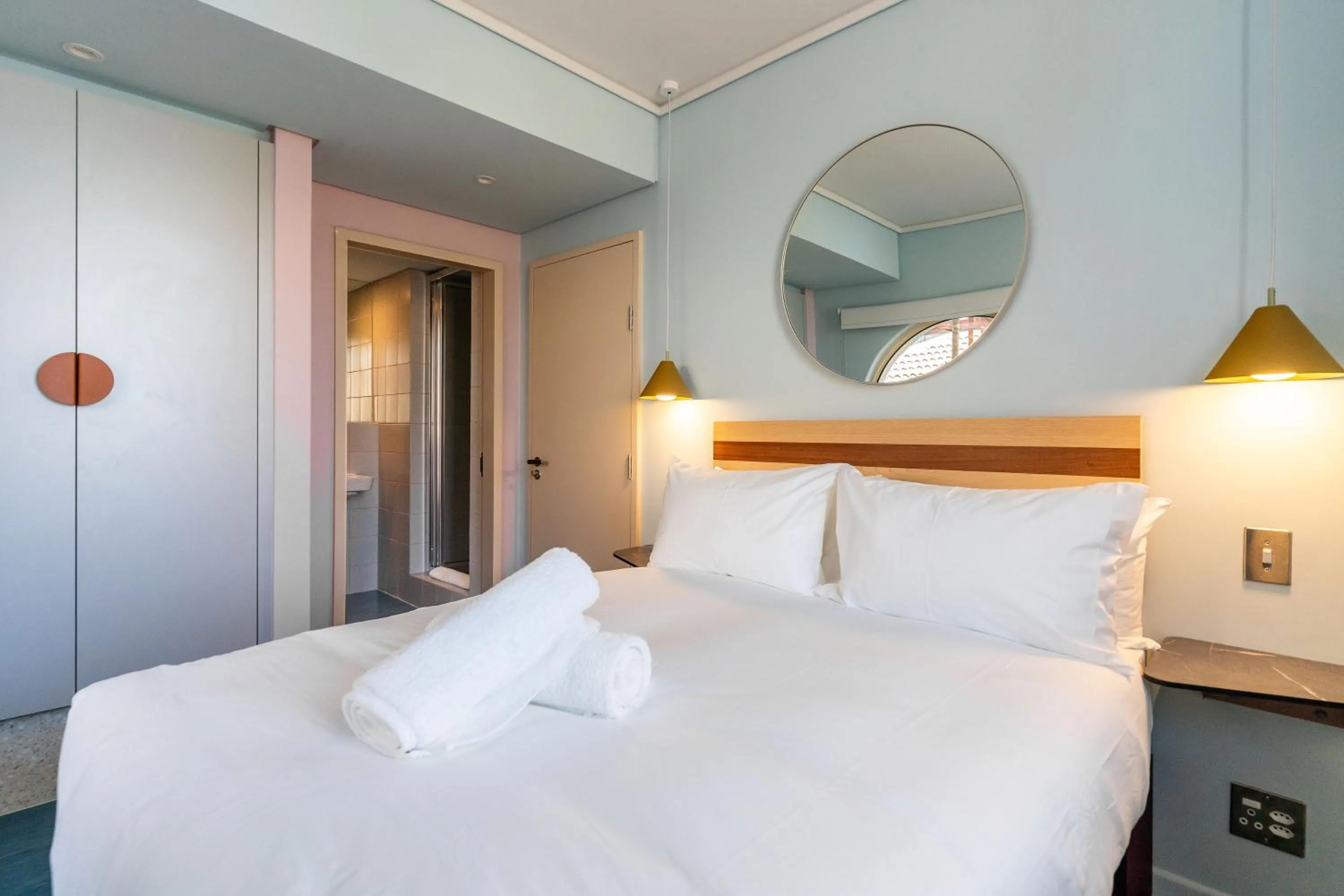 Photo of the whole room, Bed in The Tropicana Hotel