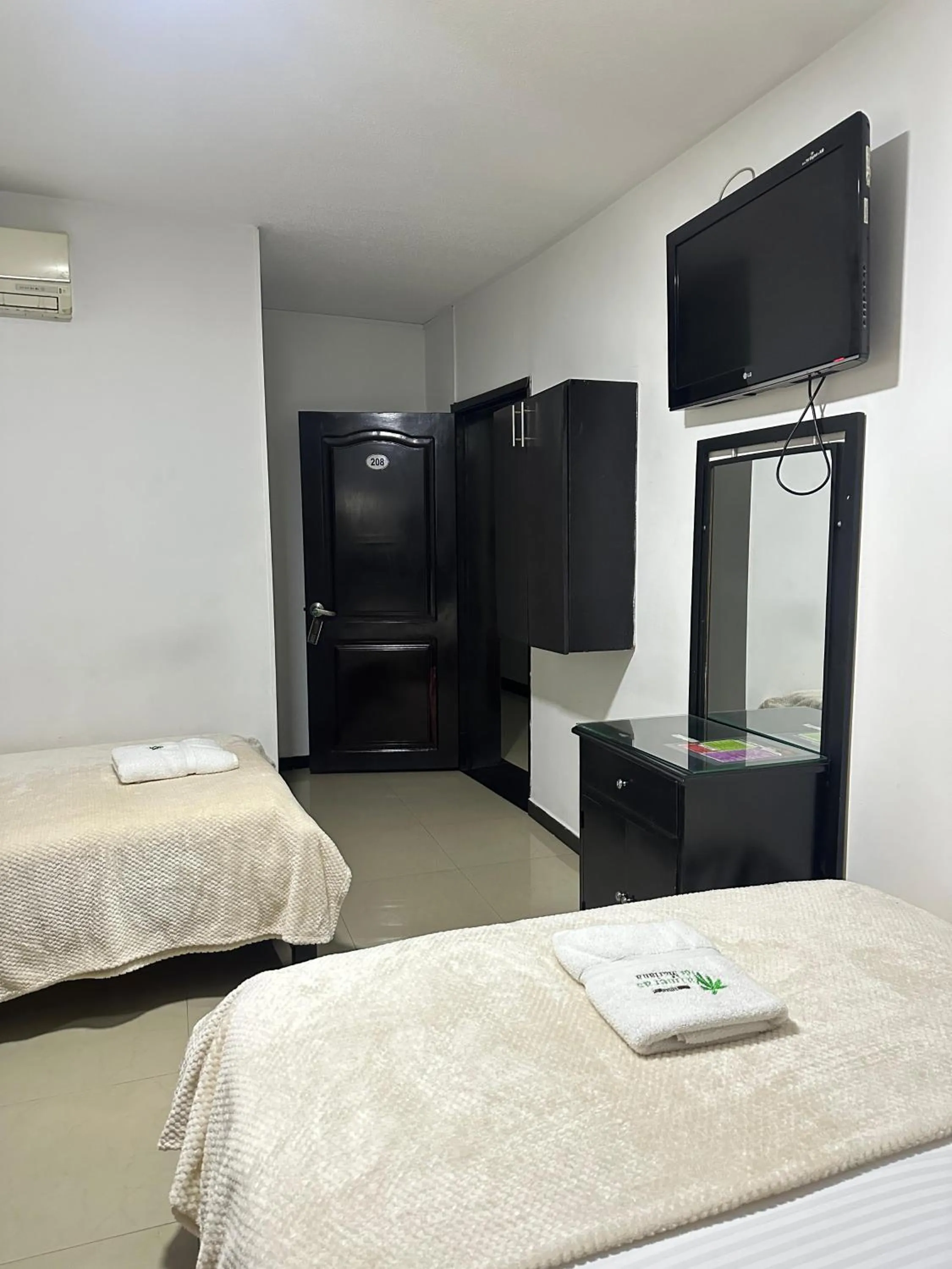 Bed in Hotel Palmeras De Mariana