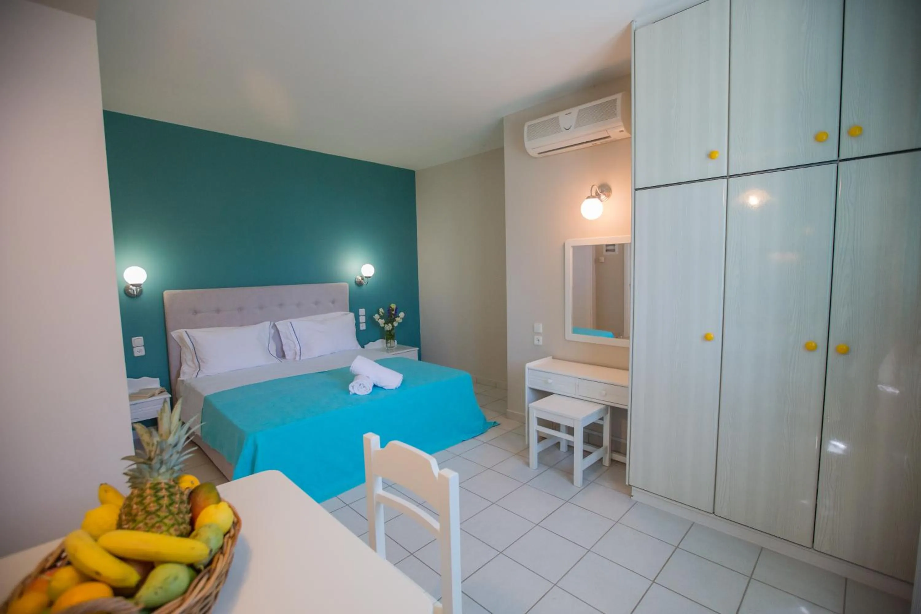 Photo of the whole room, Bed in Villa Theodora