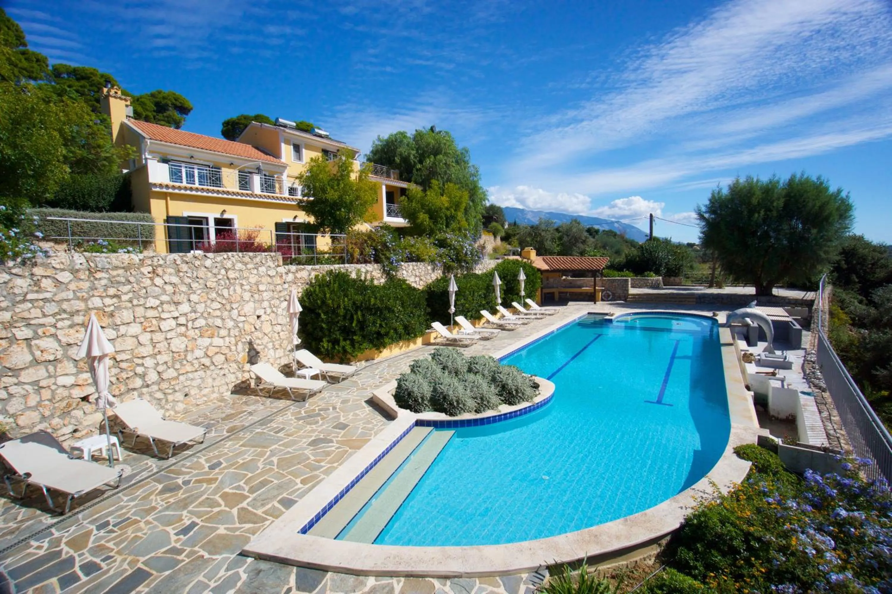 Swimming pool in Villa Theodora