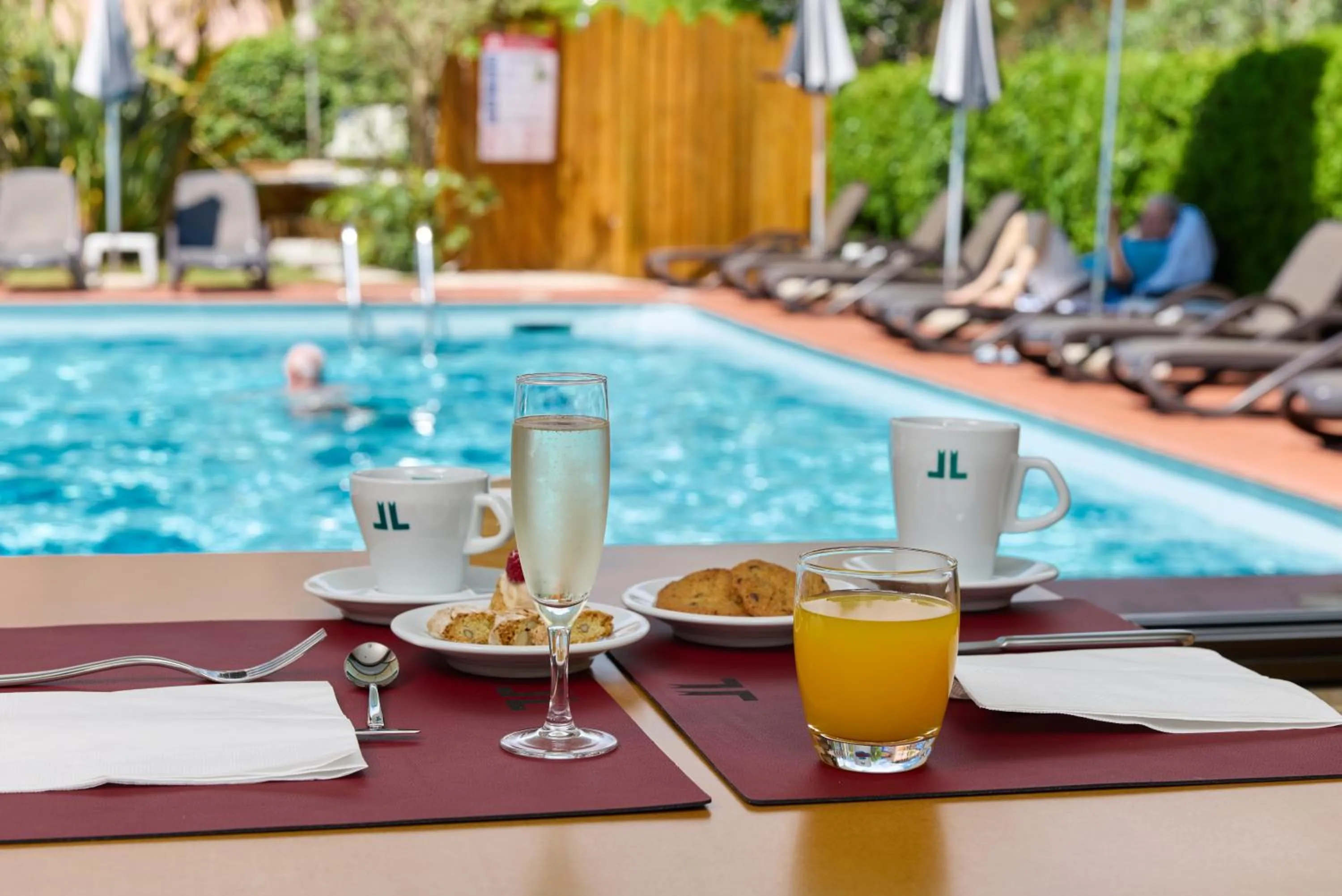 Food and drinks in Hotel Luna Rossa