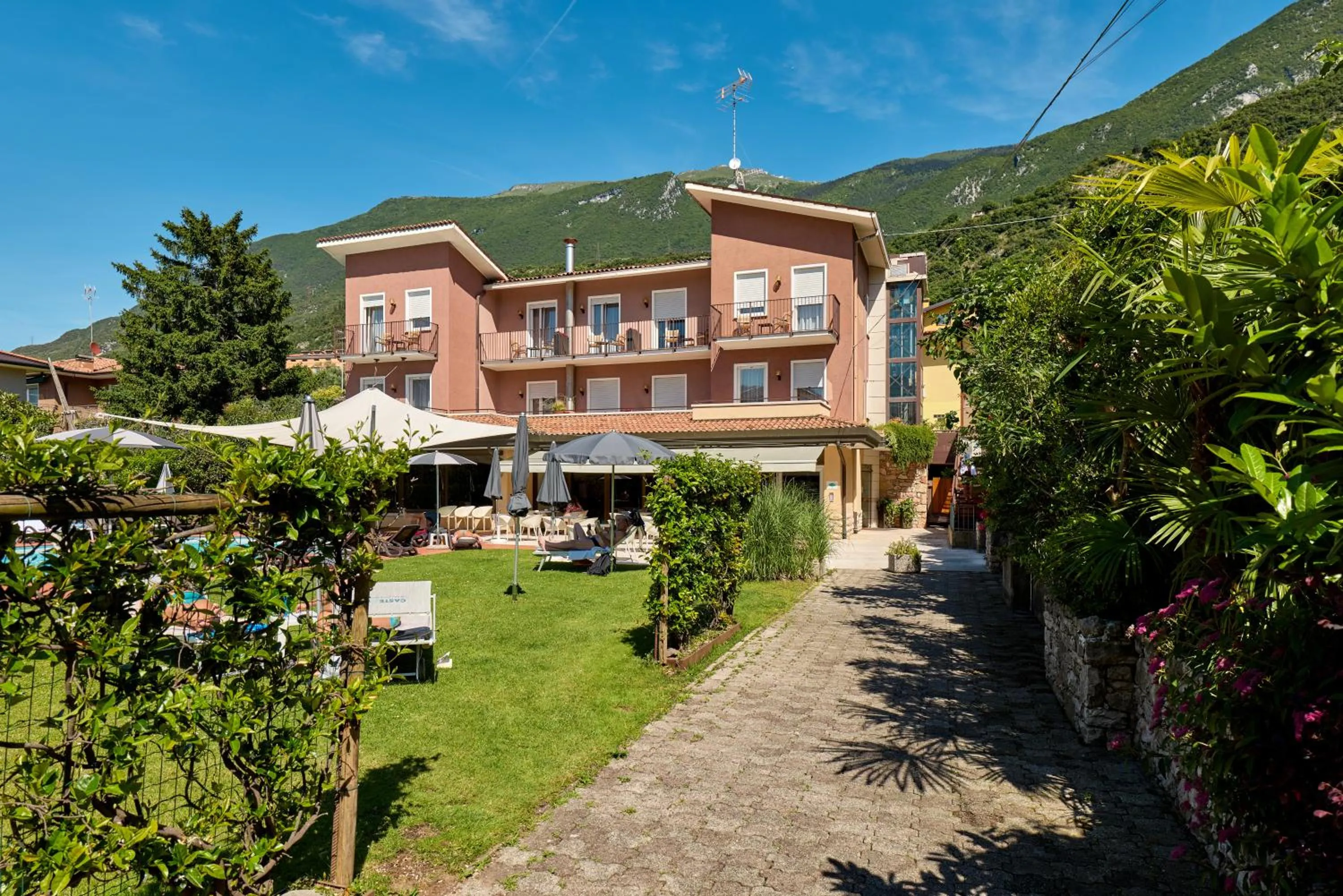 Property building in Hotel Luna Rossa