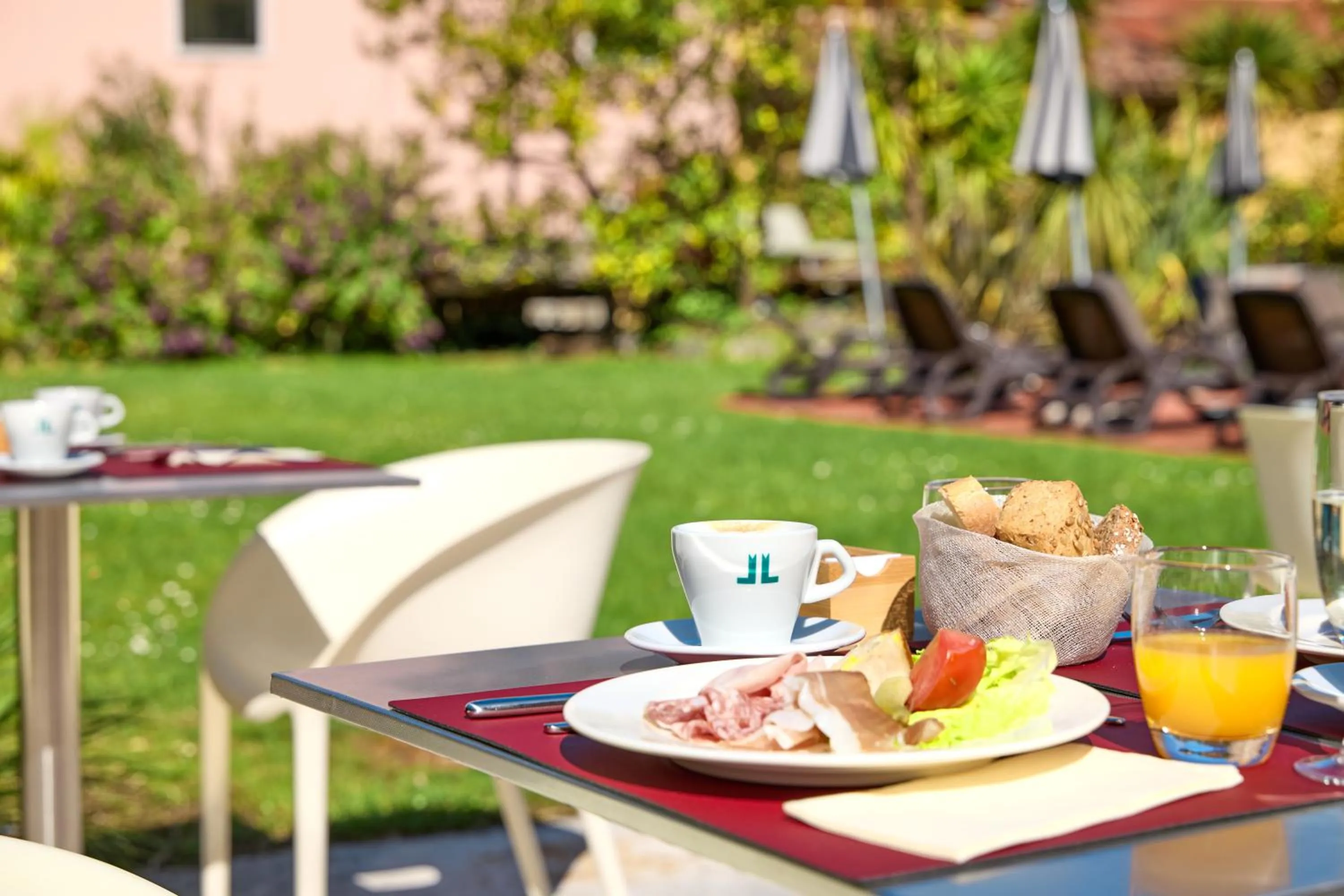 Breakfast in Hotel Luna Rossa