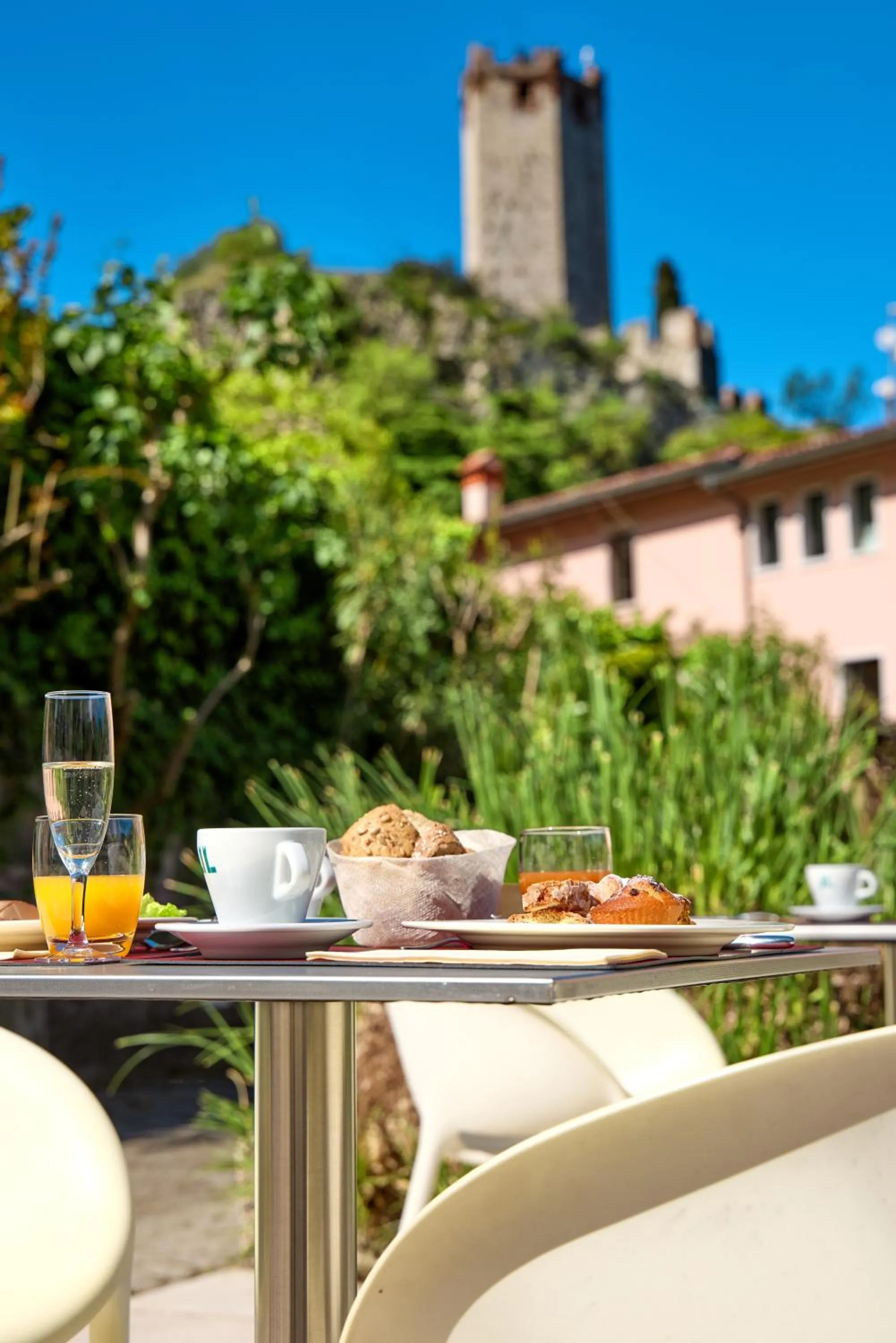 City view in Hotel Luna Rossa