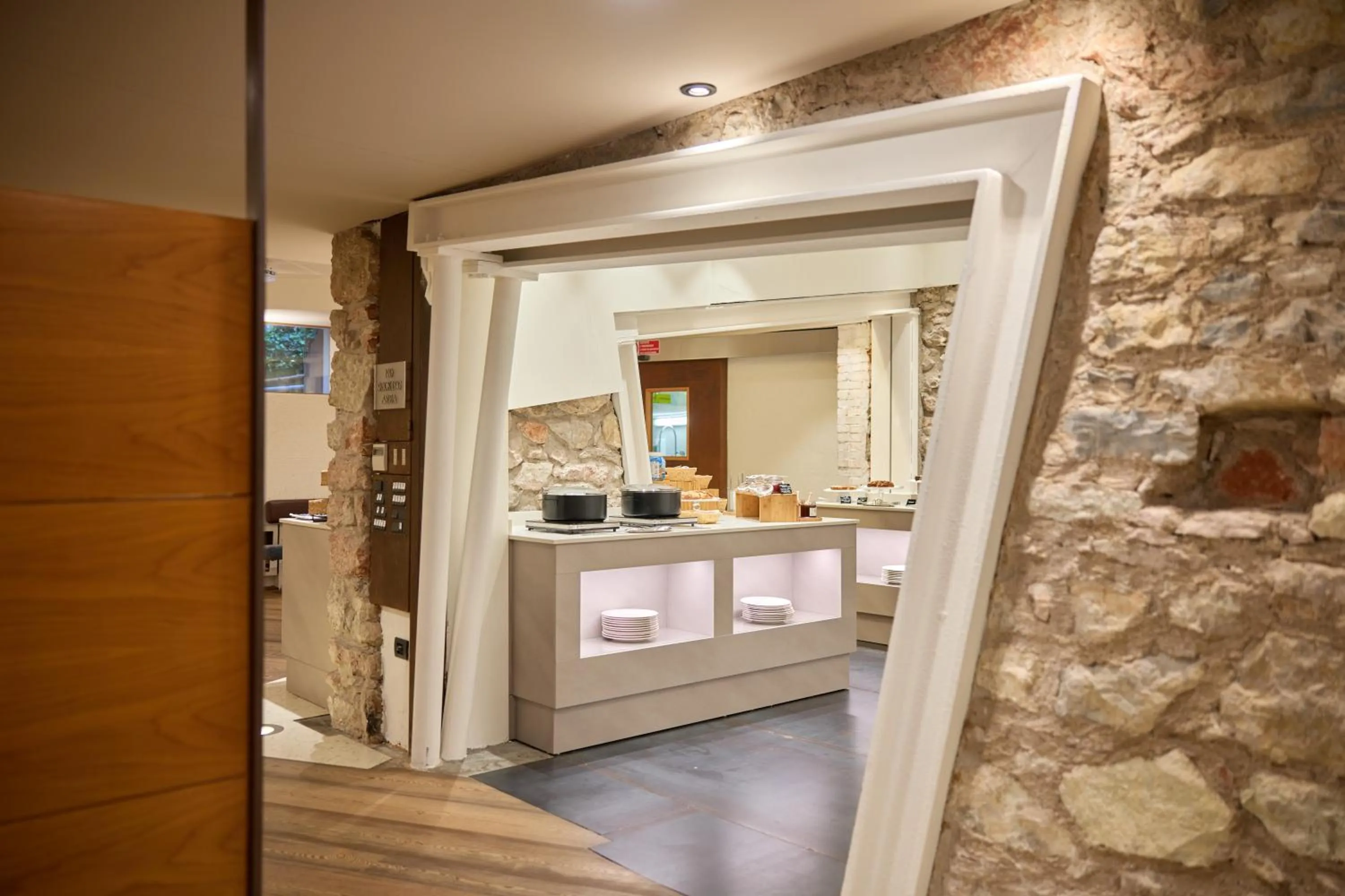 Buffet breakfast in Hotel Luna Rossa