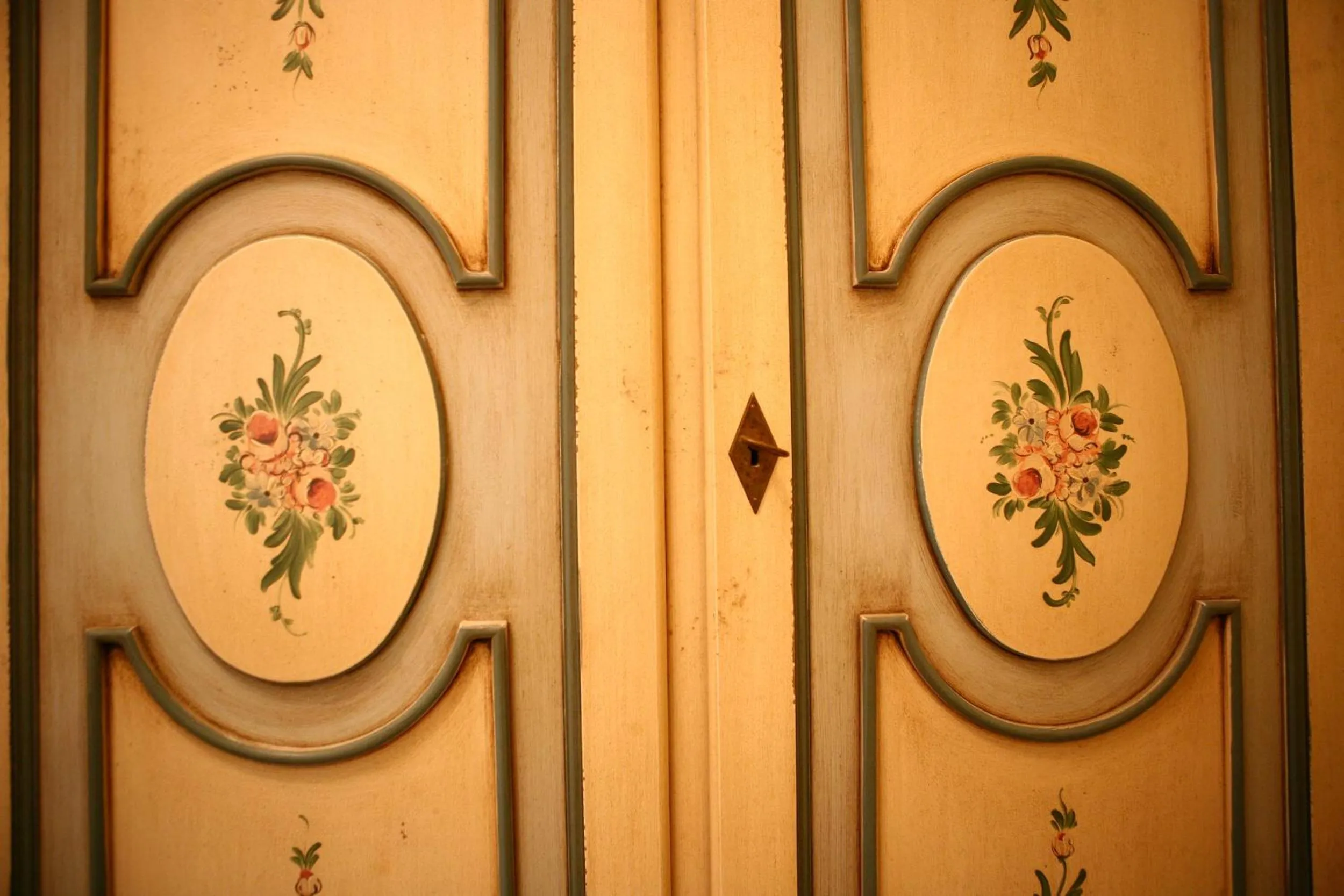 Decorative detail in Villa Camurana