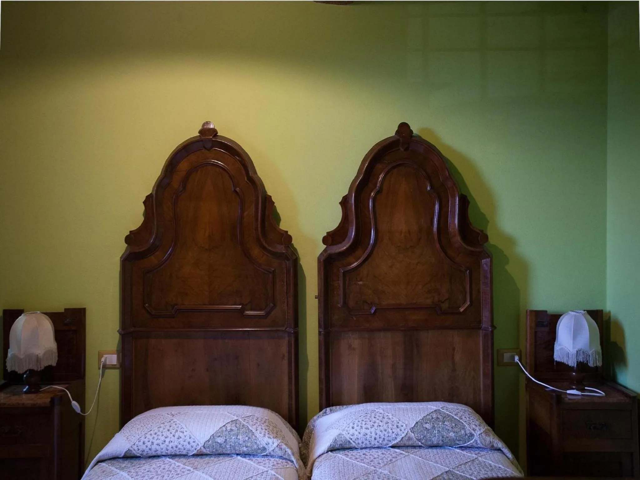 Decorative detail, Bed in Villa Camurana