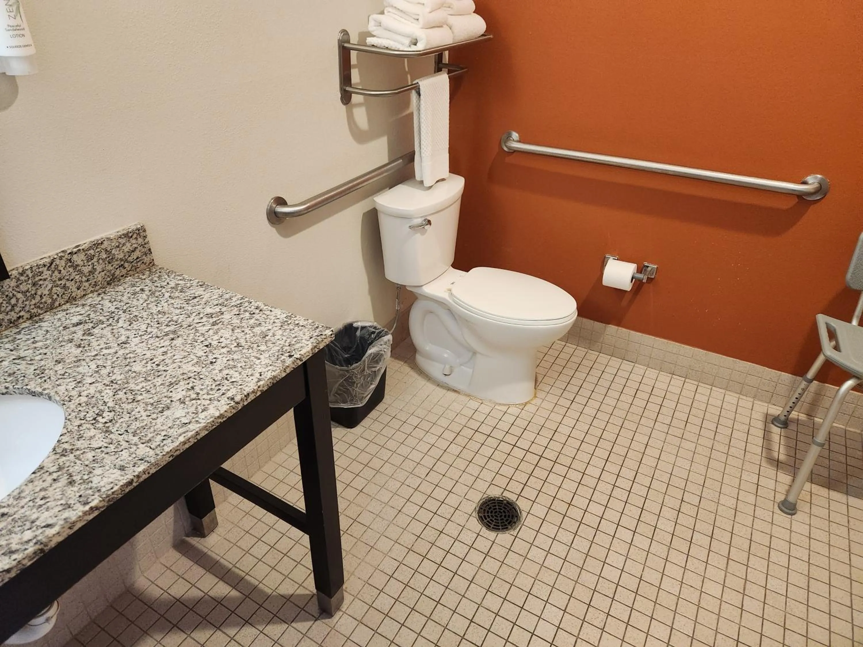 Shower in Sleep Inn & Suites Blackwell I-35