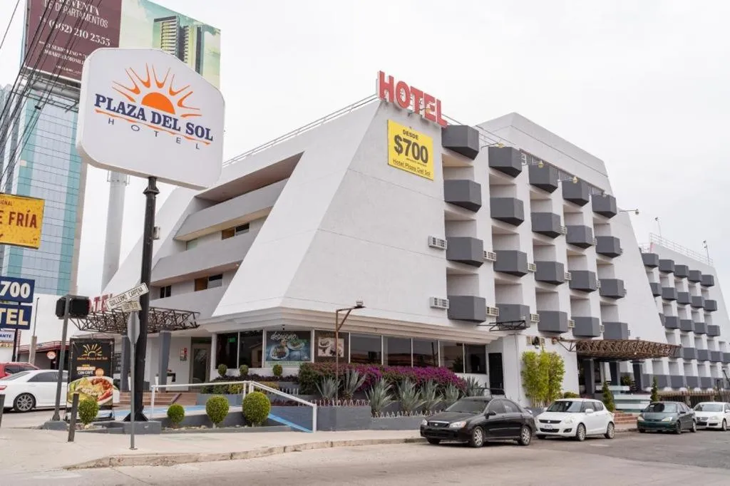 Hotel Plaza del Sol