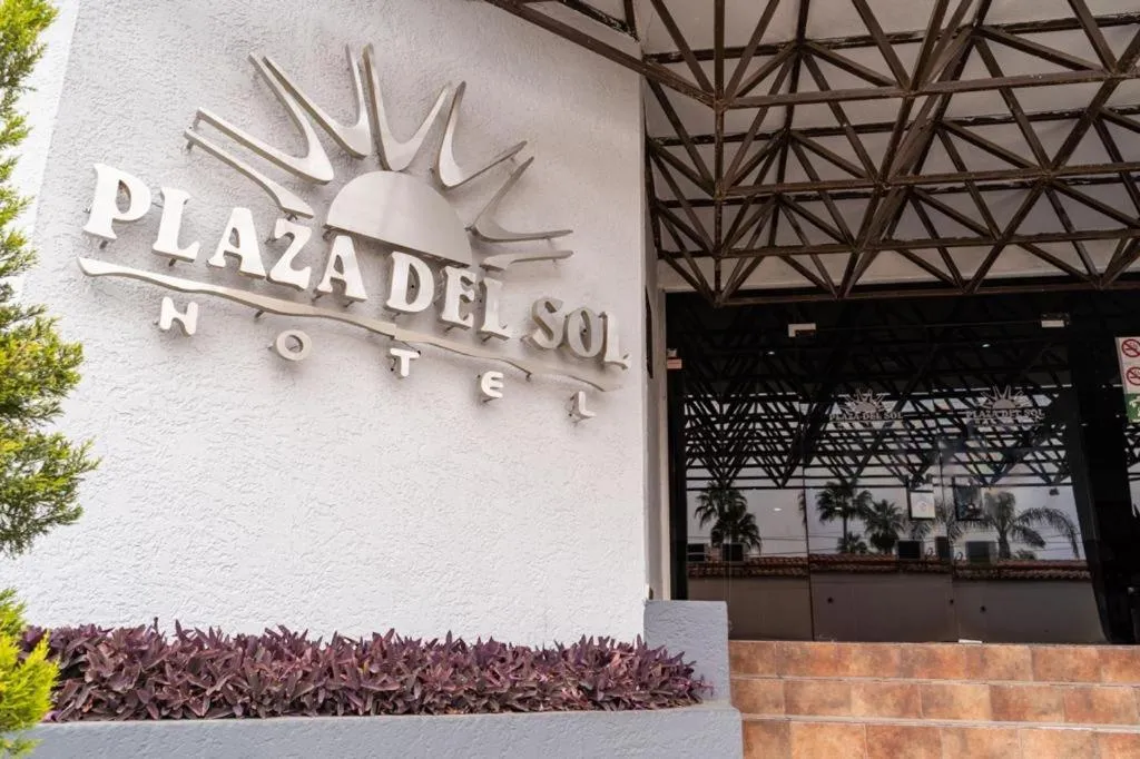 Hotel Plaza del Sol