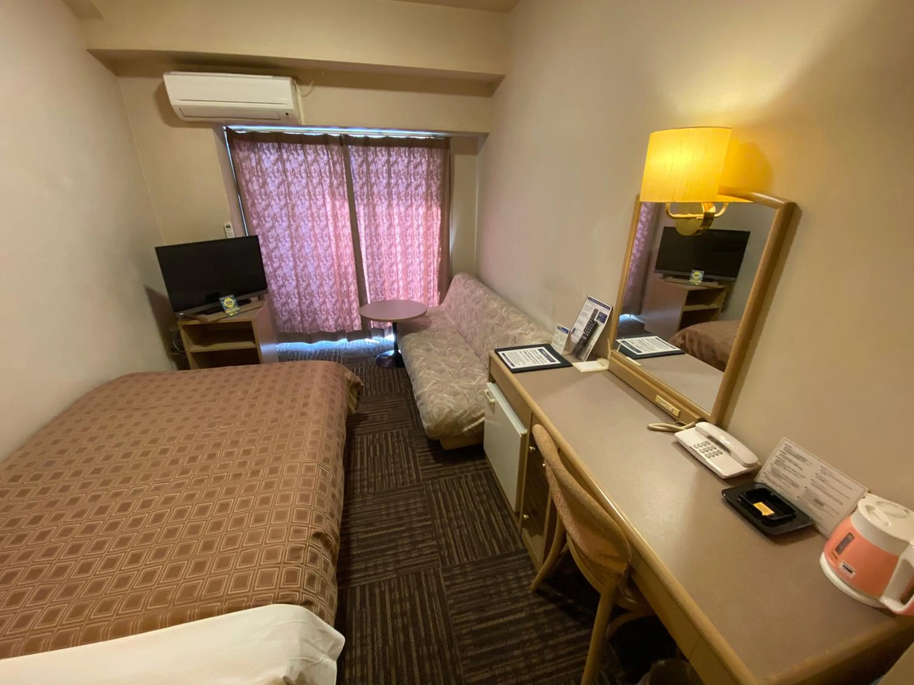 Bed in ryugasakiplazahotel honkan