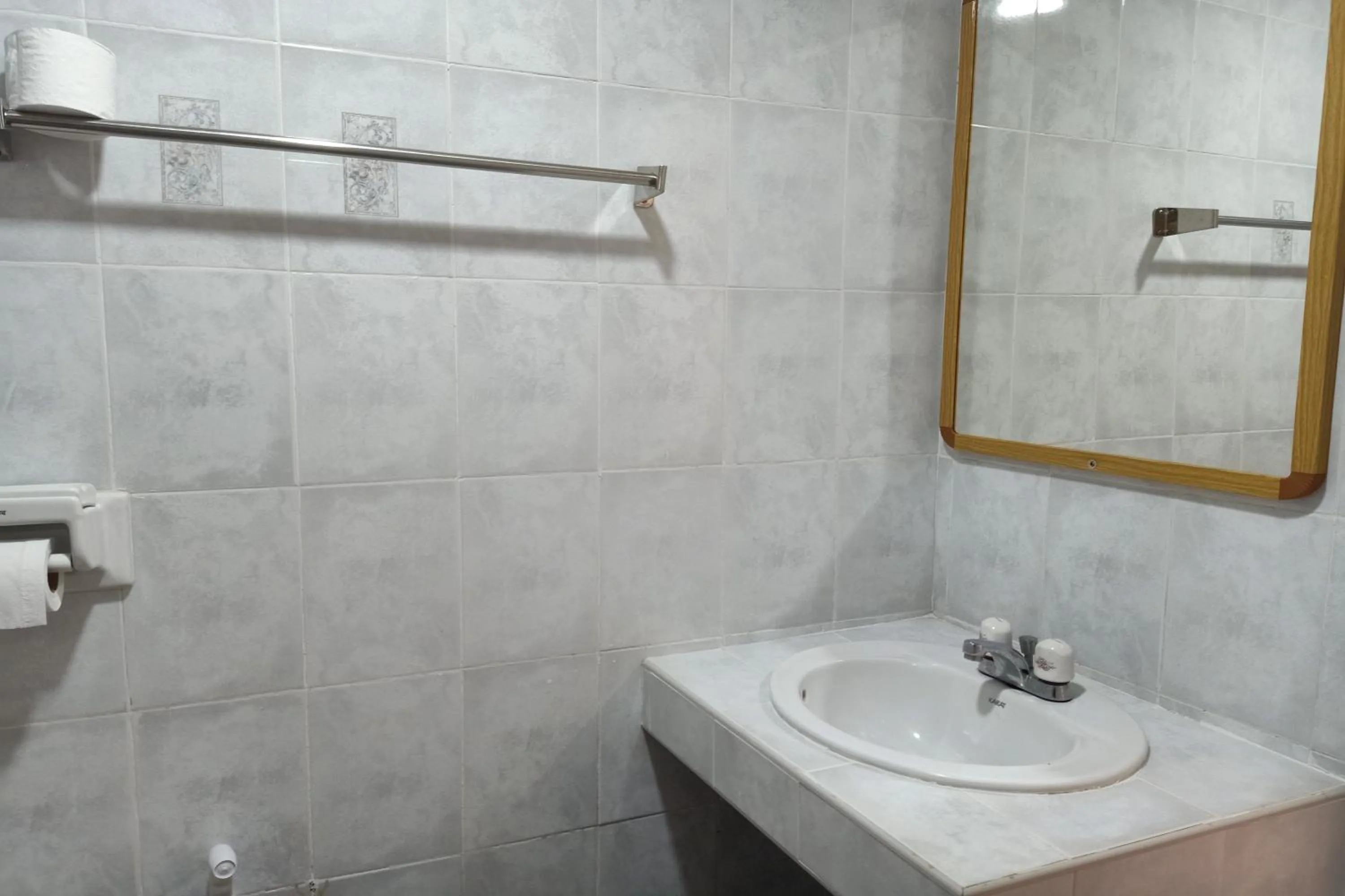 Bathroom in Phayao Northern Lake Hotel