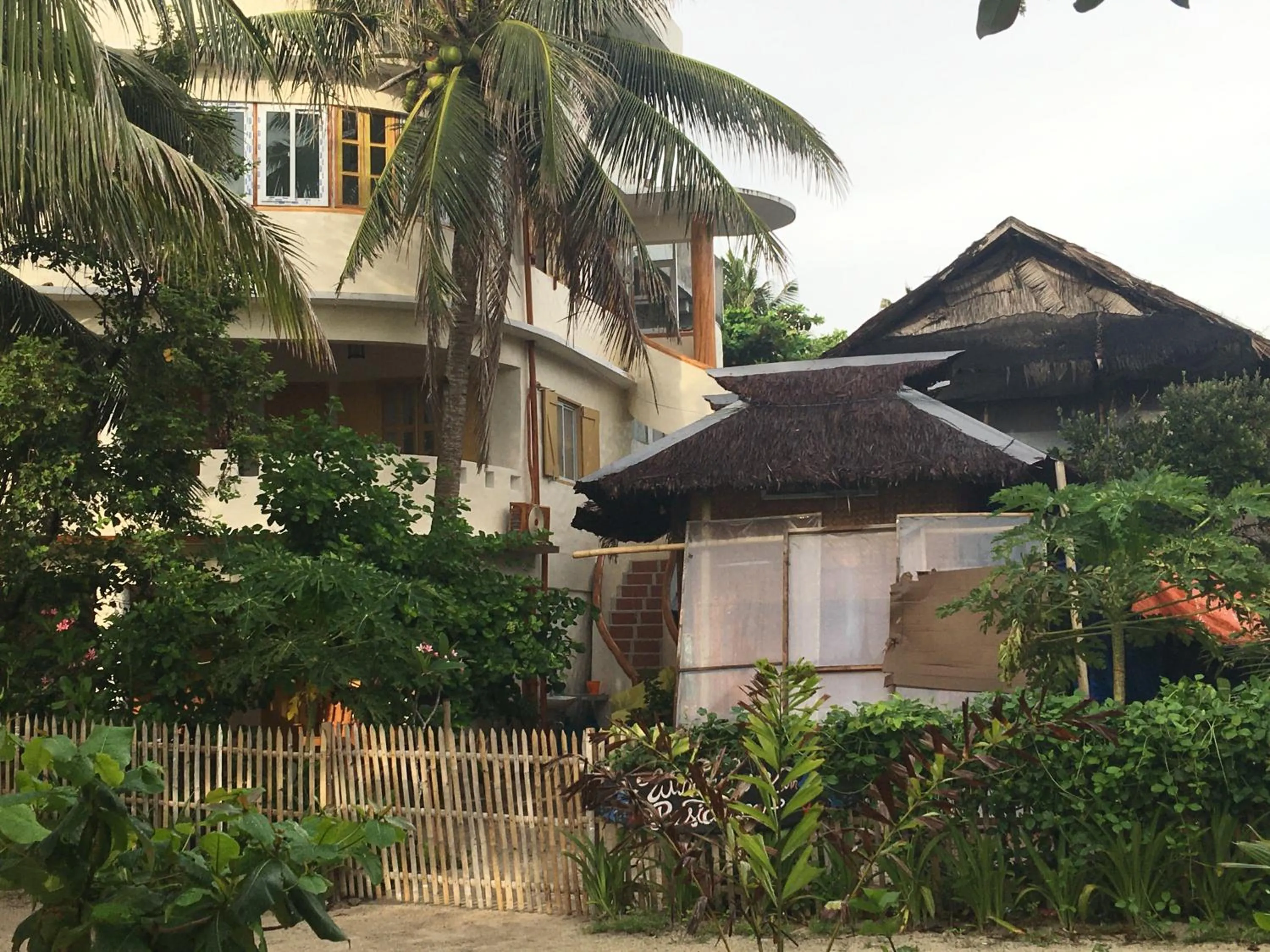 Property building in Wind Rider's Inn