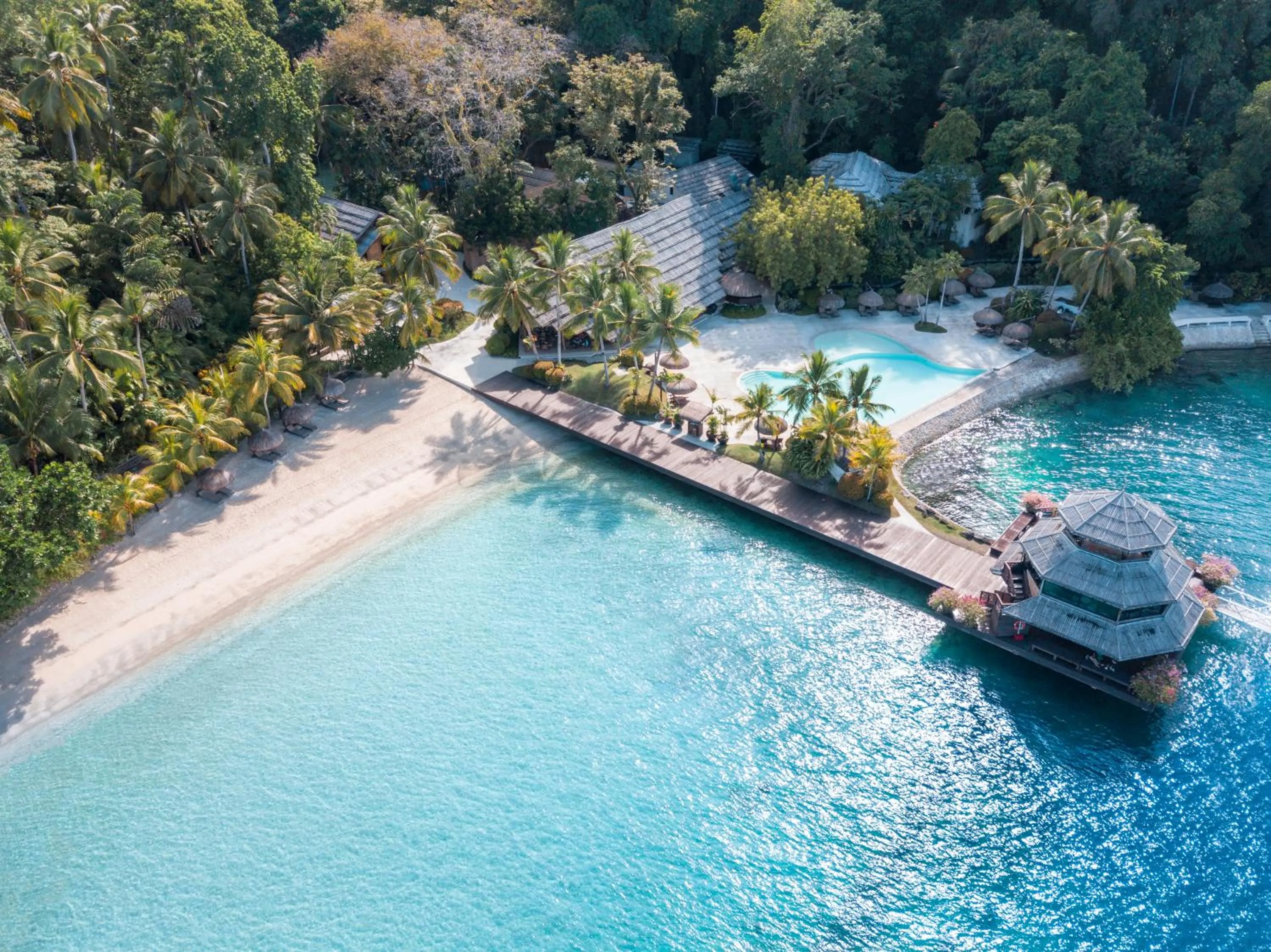 Beach in Pearl Farm Beach Resort