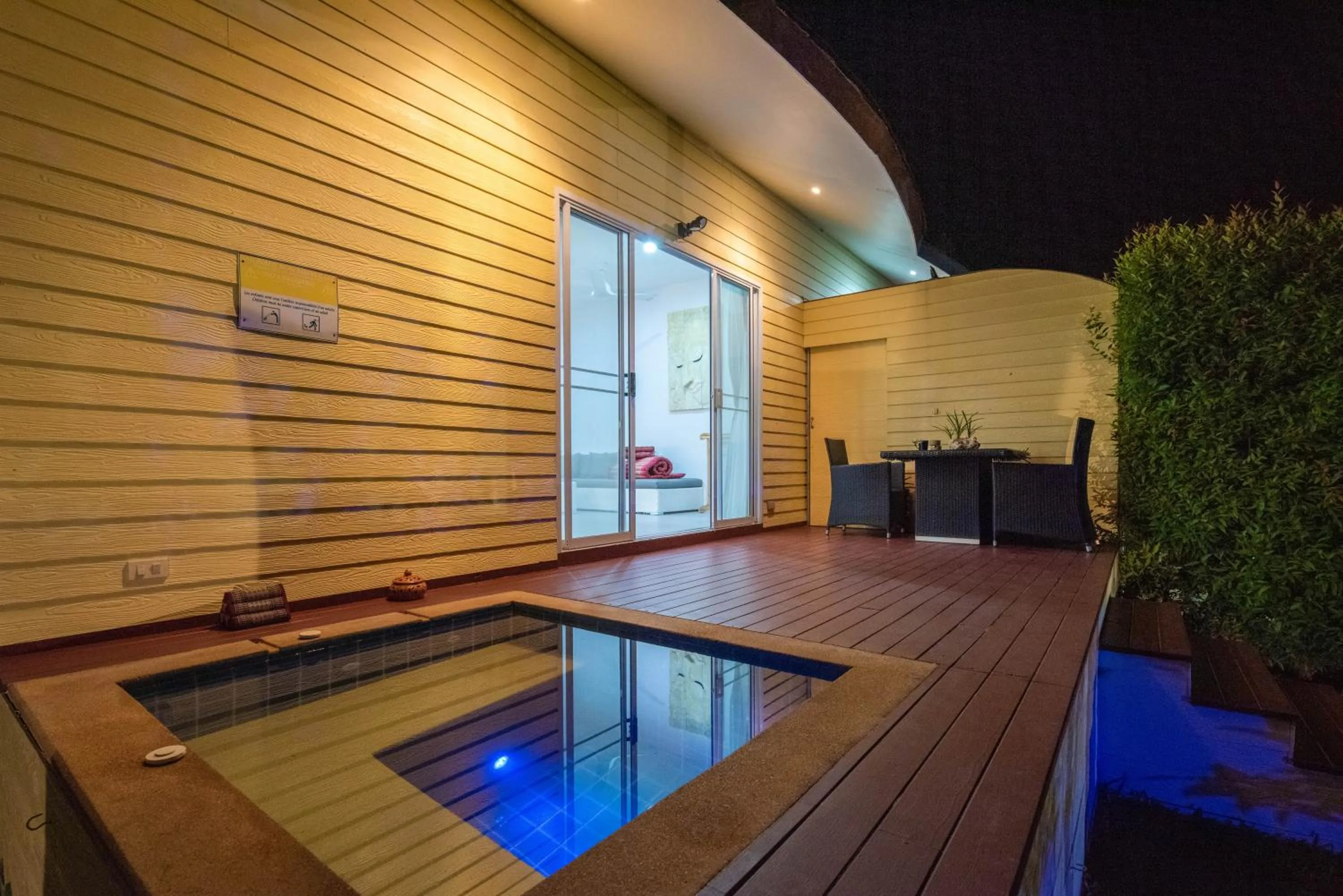 Patio in Moon Cottage