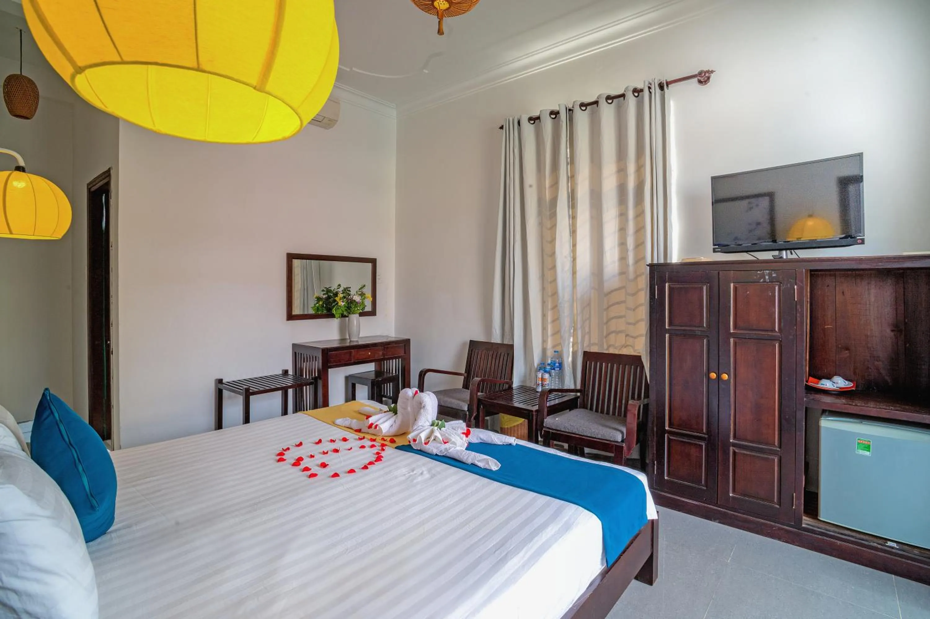 Bed in Hoi An Viet House Homestay