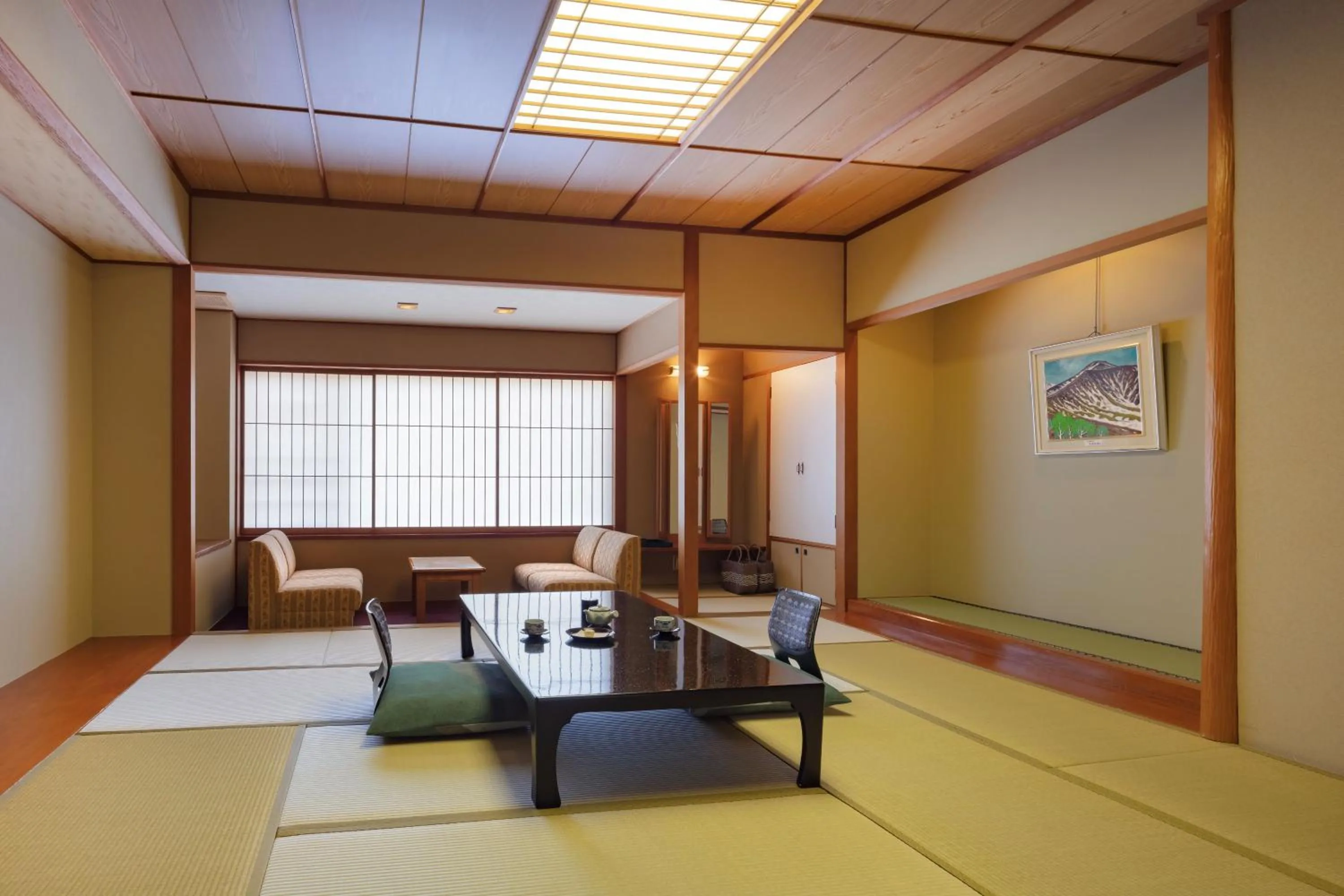 Photo of the whole room in Azumakan