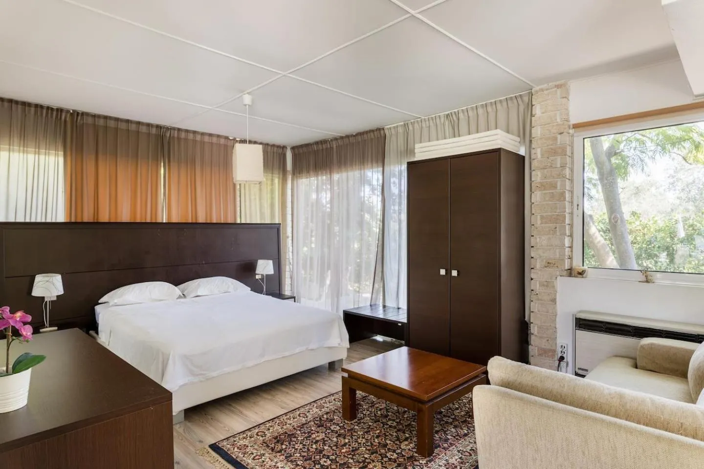 Bed in Villa Elena