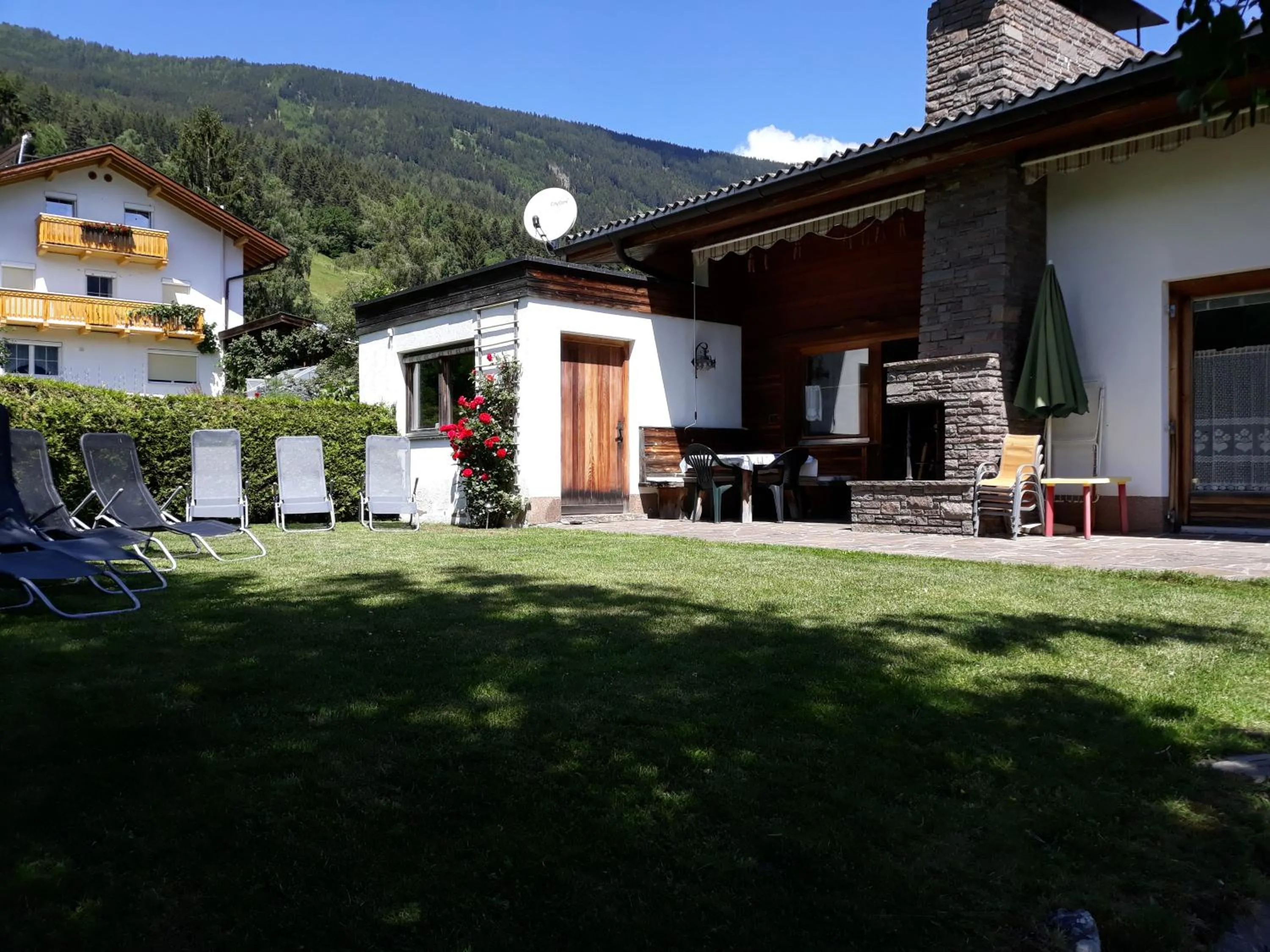 Garden in Ferienhaus Gundolf Peter