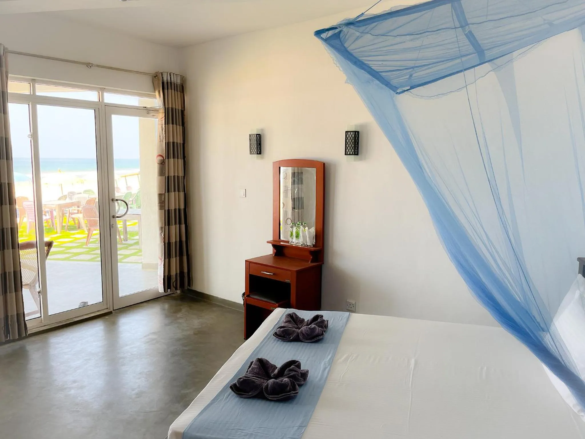 Photo of the whole room, Bed in Pearl Island Beach Hotel