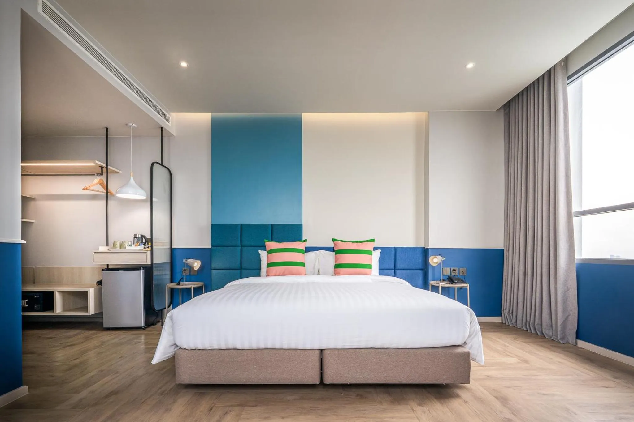 Bedroom, Bed in The Quarter Ramkhamhaeng by UHG