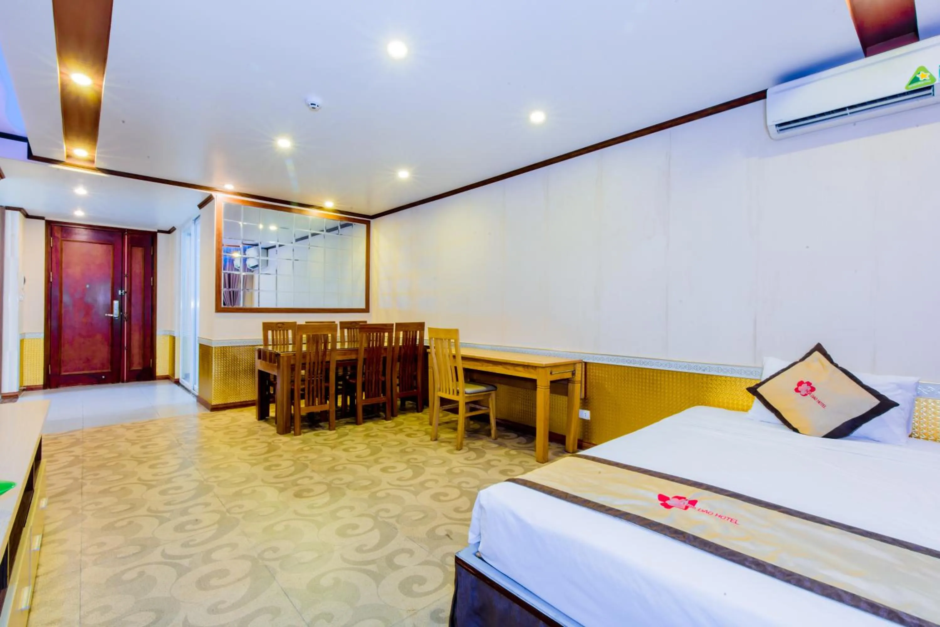Bed in Hoa Dao Hotel
